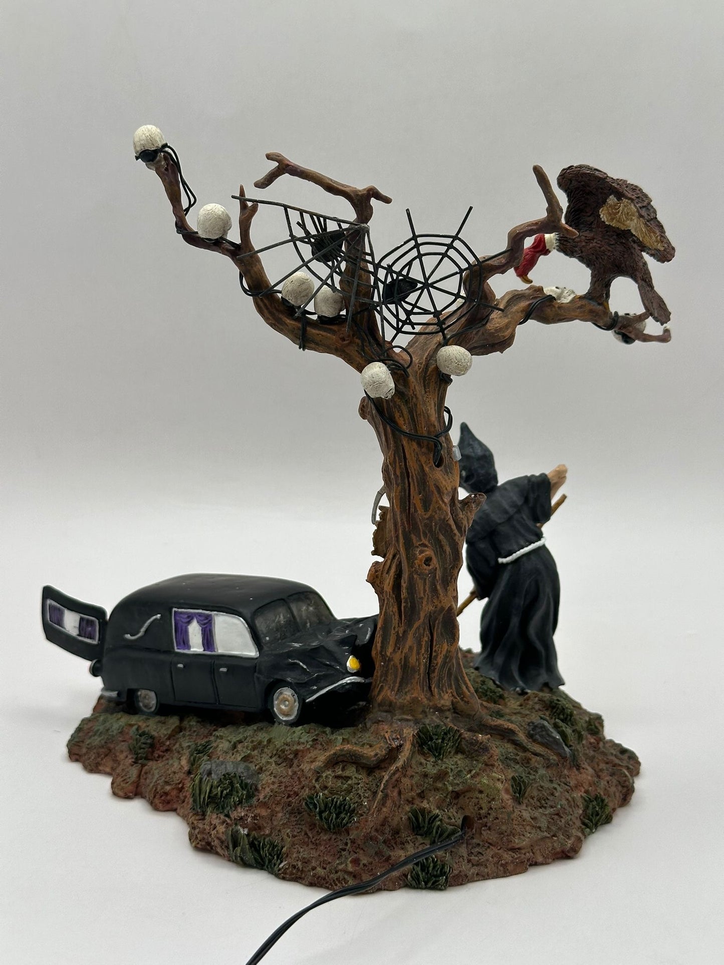 Department 56 - Haunted Hearse - Snow Village Halloween