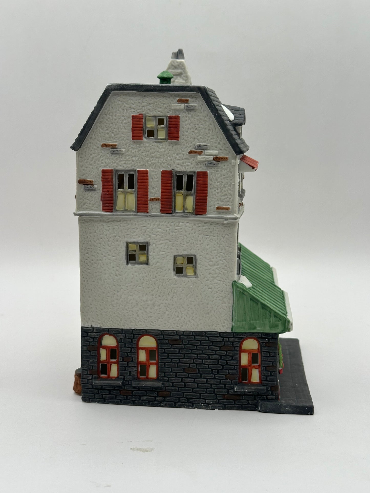 Department 56 - Chocolate Shoppe - Christmas in the City