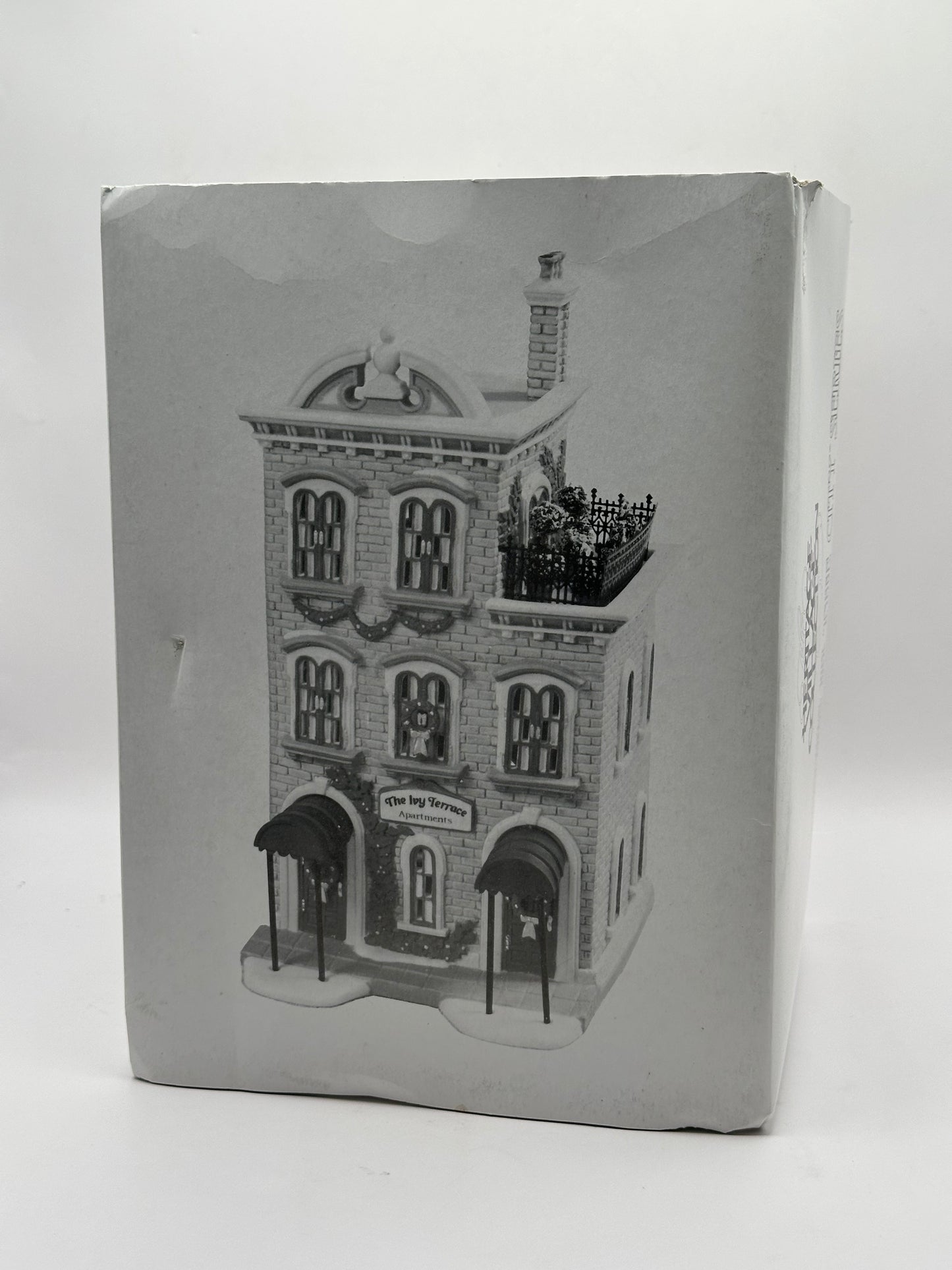 Department 56 - Ivy Terrace Apartments - Christmas in the City