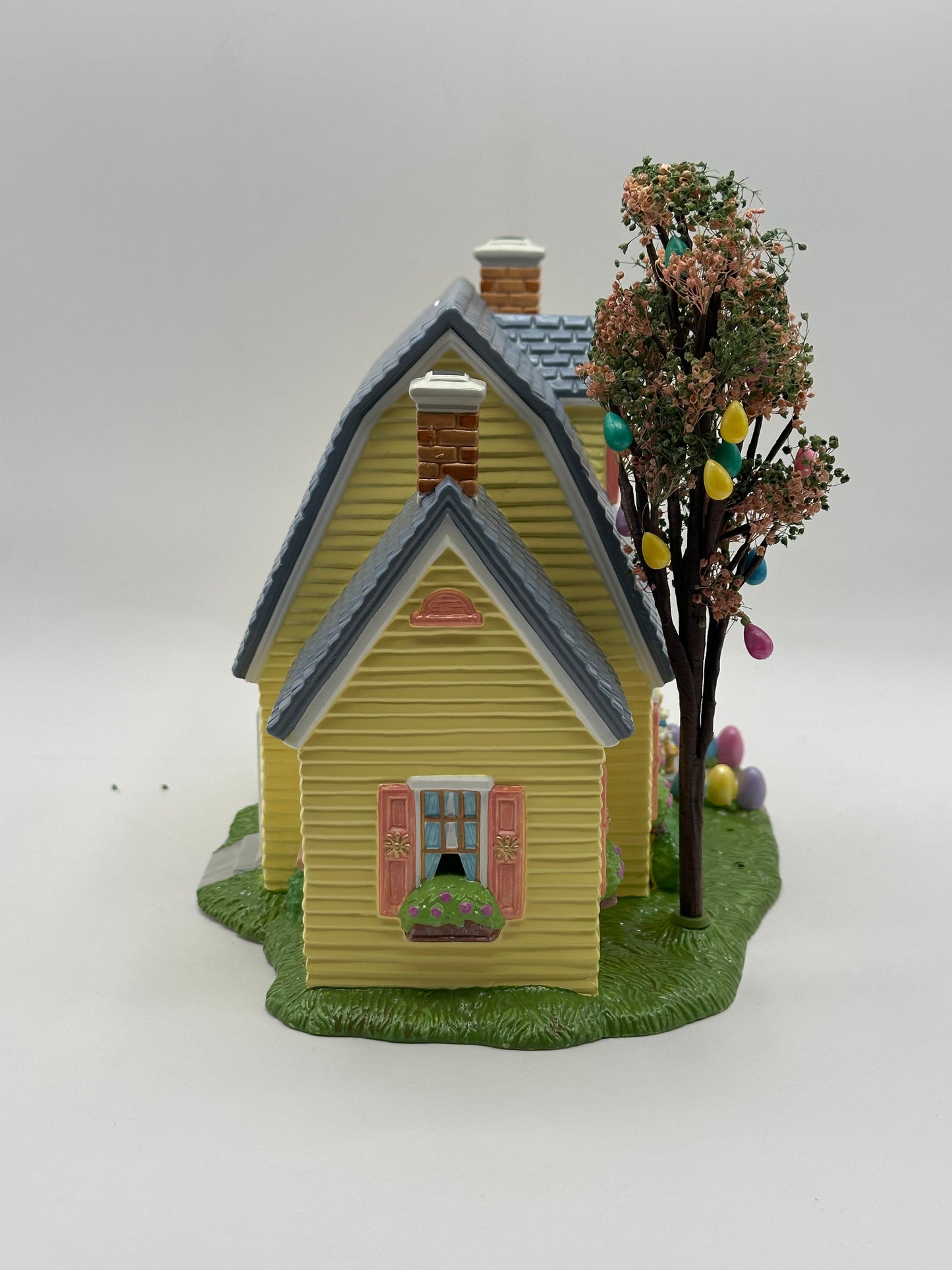 Dept 56 Original Snow Village Easter - Happy Easter House