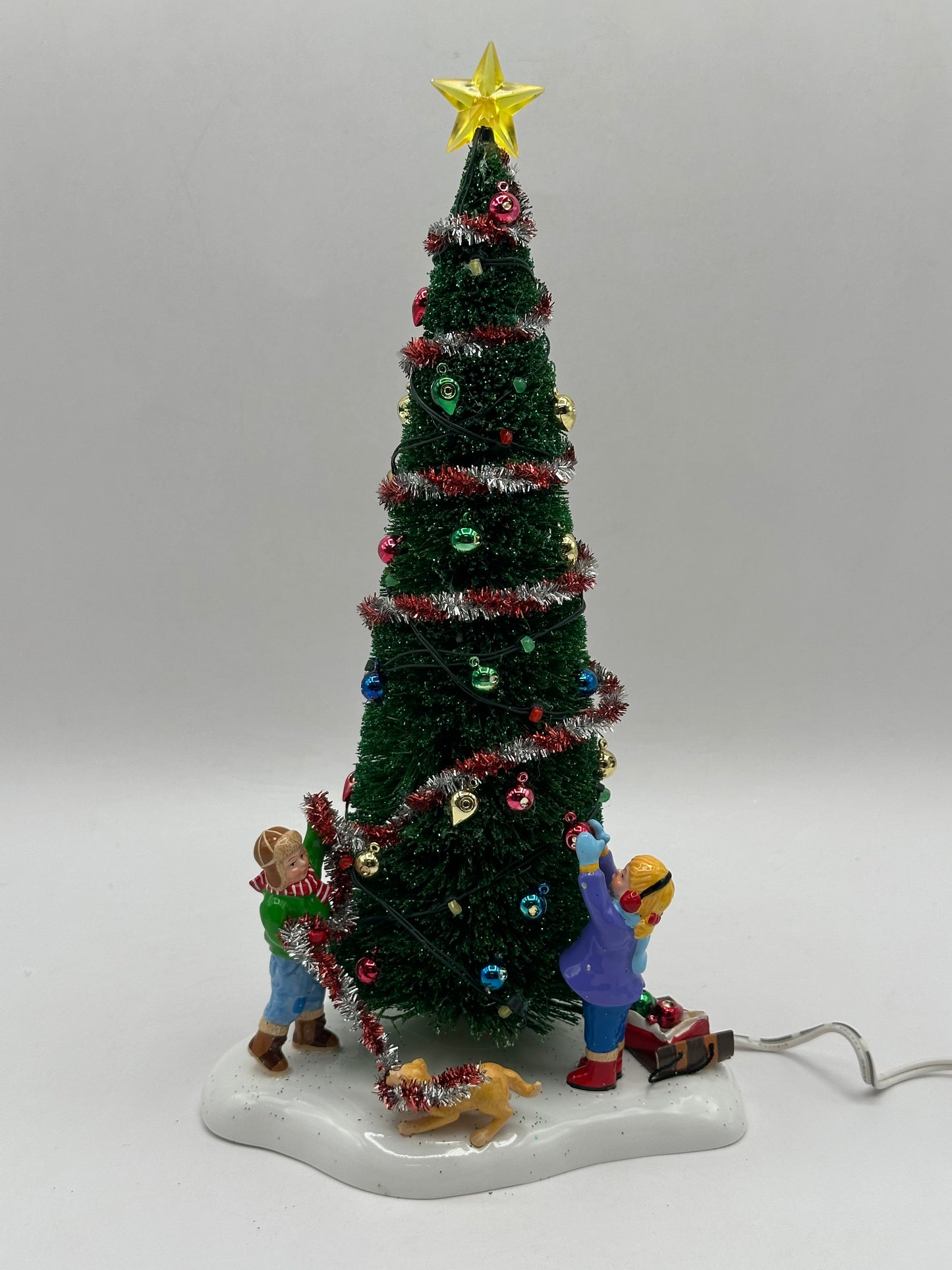 Department 56 - Main Street Christmas Tree - Original Snow Village