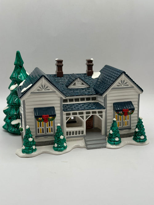 Department 56 - Grandma's Cottage - Original Snow Village