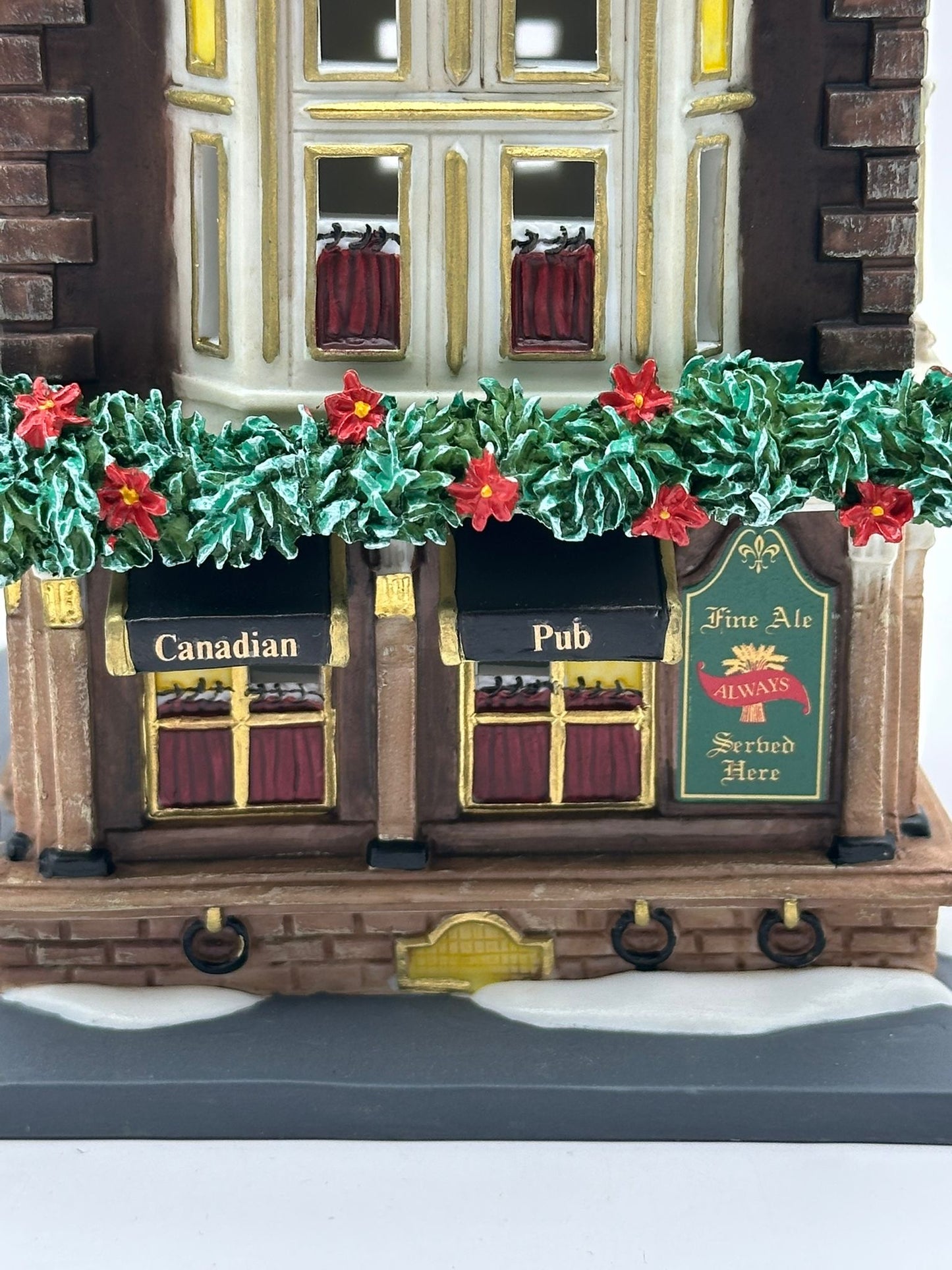 Department 56 - Canadian Pub - Dickens' Village