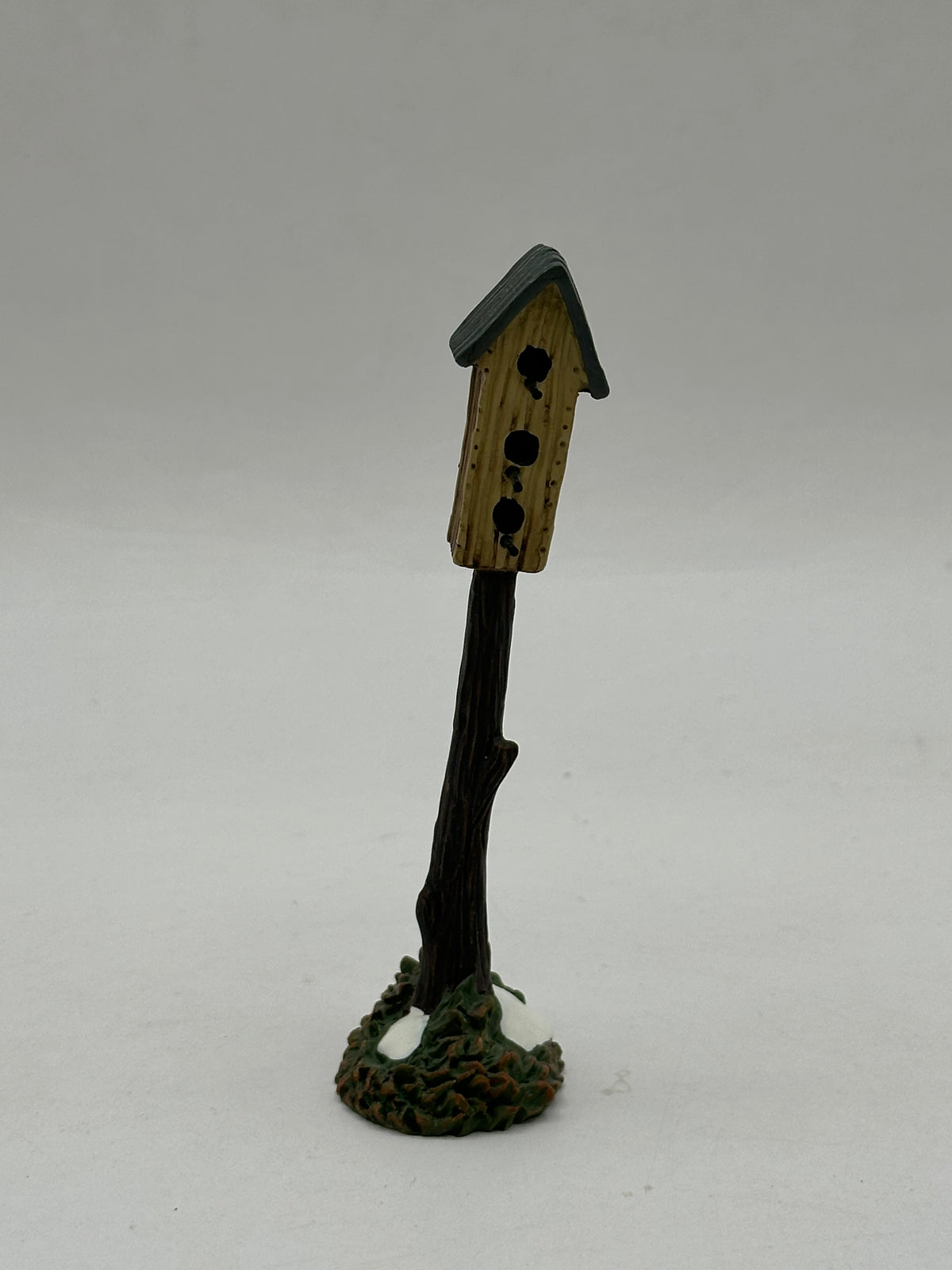 Department 56 - Woodland Birdhouse - Village Accessories