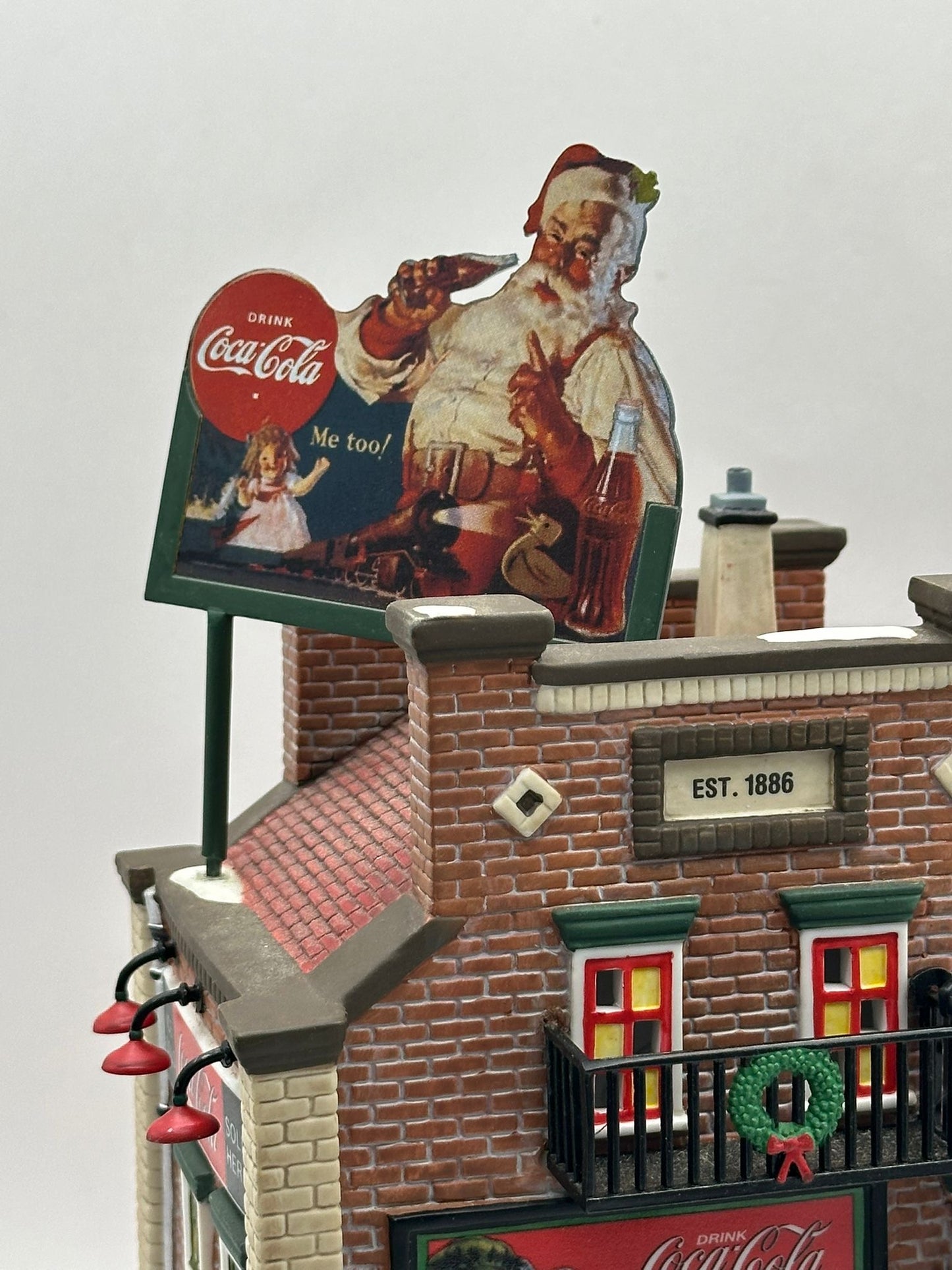 Department 56 - Coca-Cola Soda Fountain - Christmas in the City