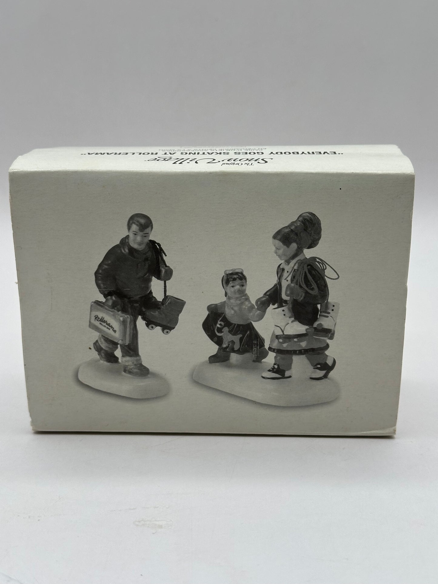 Department 56 - Everybody Goes Skating At Rollerama - Original Snow Village