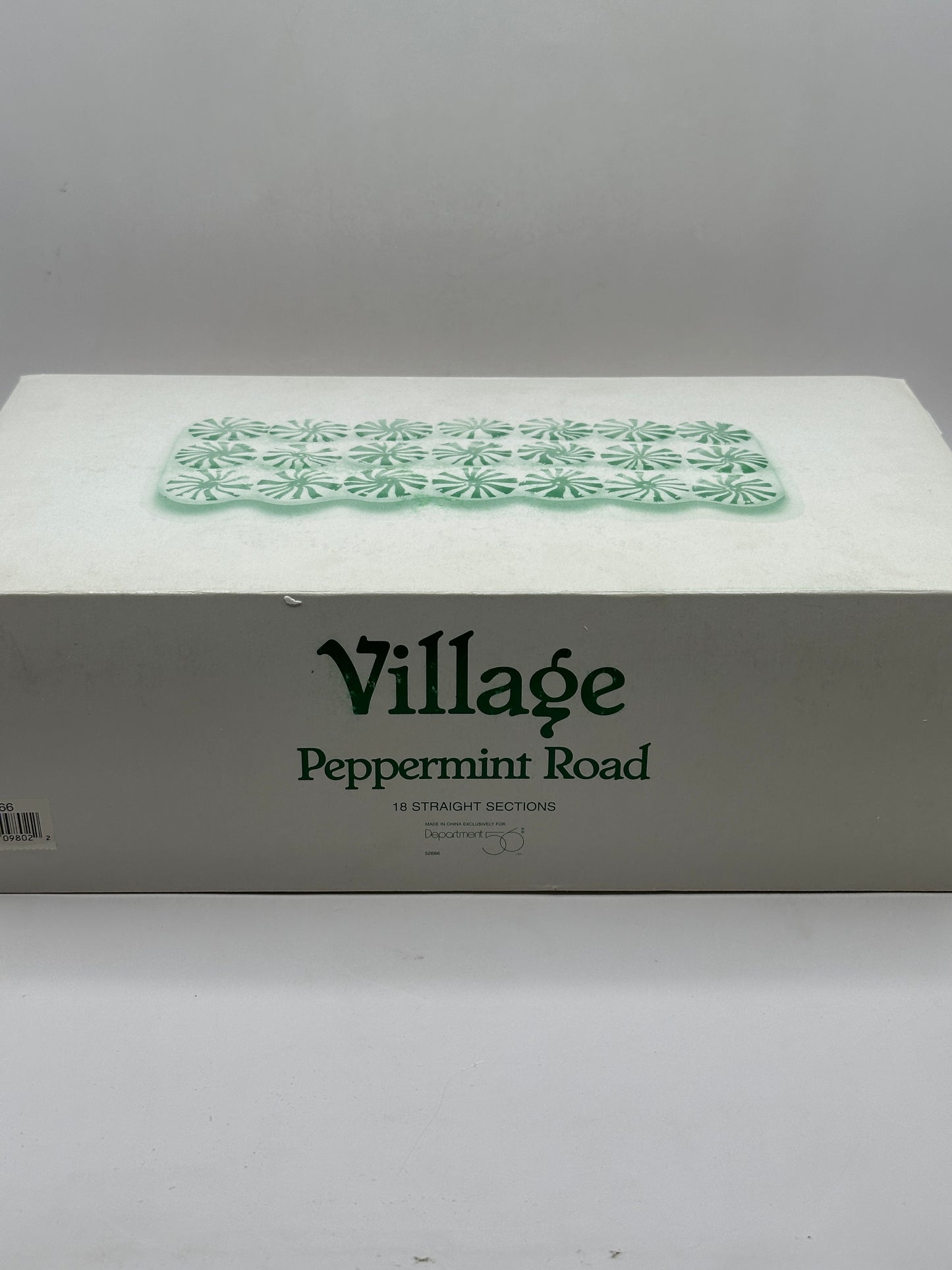 Department 56 - Peppermint Road, Straight Section (Set of 18) - Village Accessories