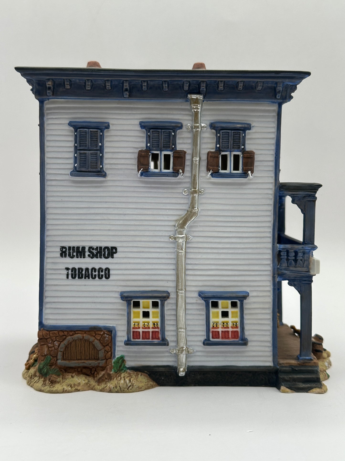 Department 56 - Whale Tale Pub & Inn - New England Village