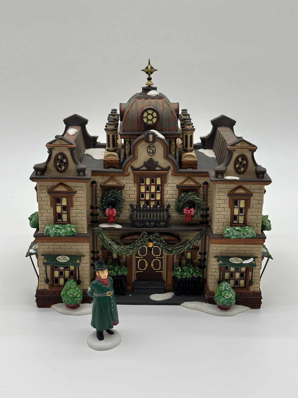 Department 56 - The Slone Hotel - Dickens' Village