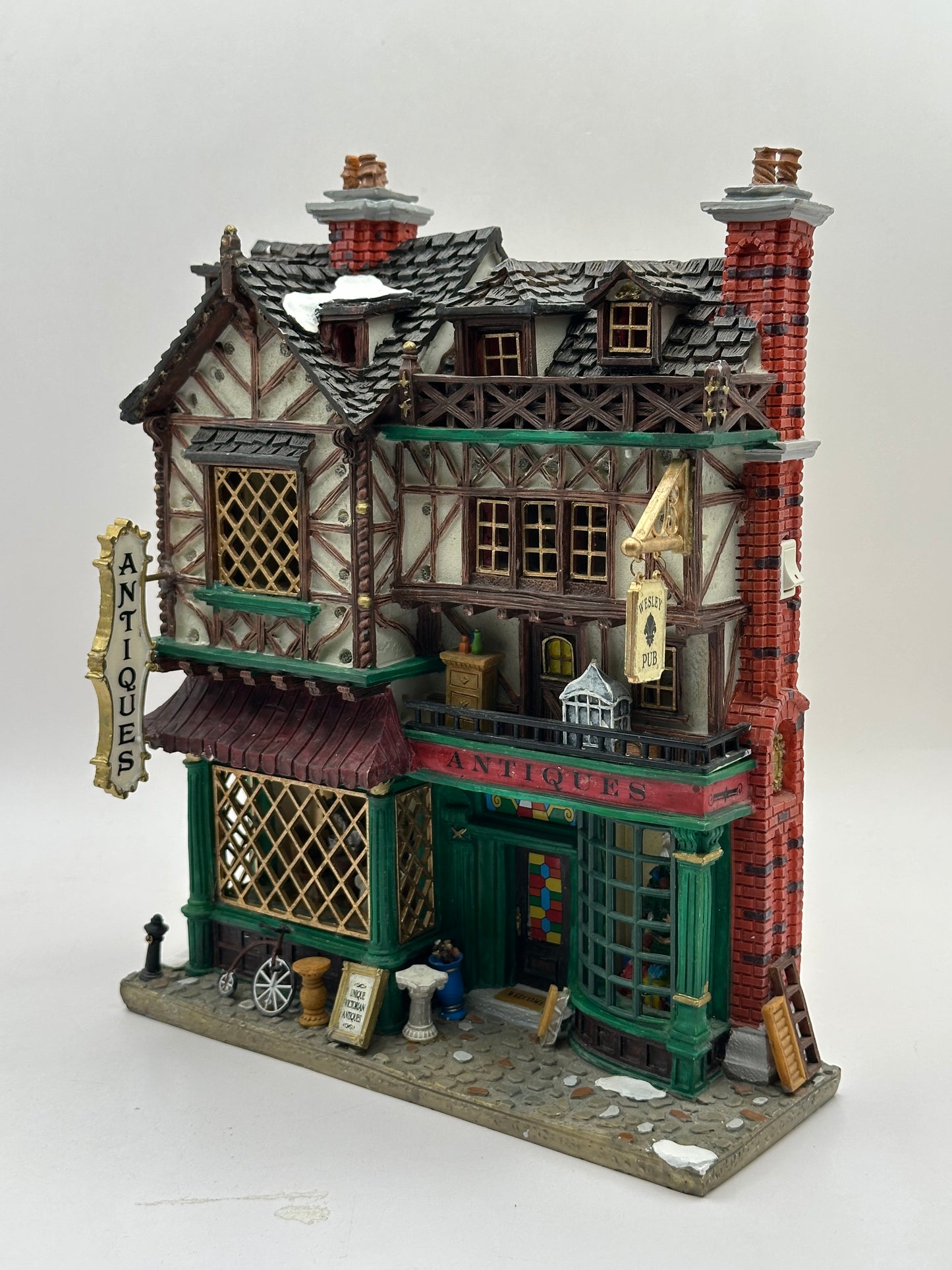 Ashton Antiques (Facade) | Lemax