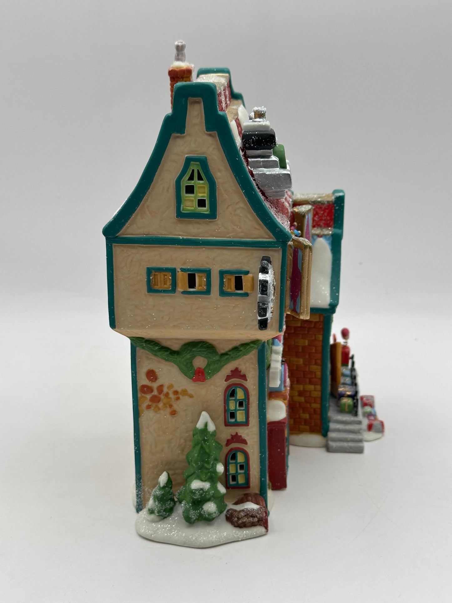 Department 56 - Jack In The Box Plant No. 2 - North Pole Series