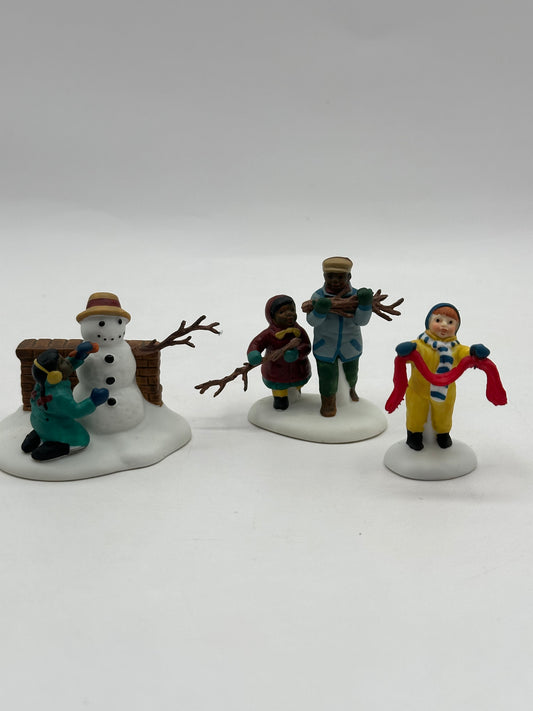 Department 56 - Playing In The Snow - Christmas in the City