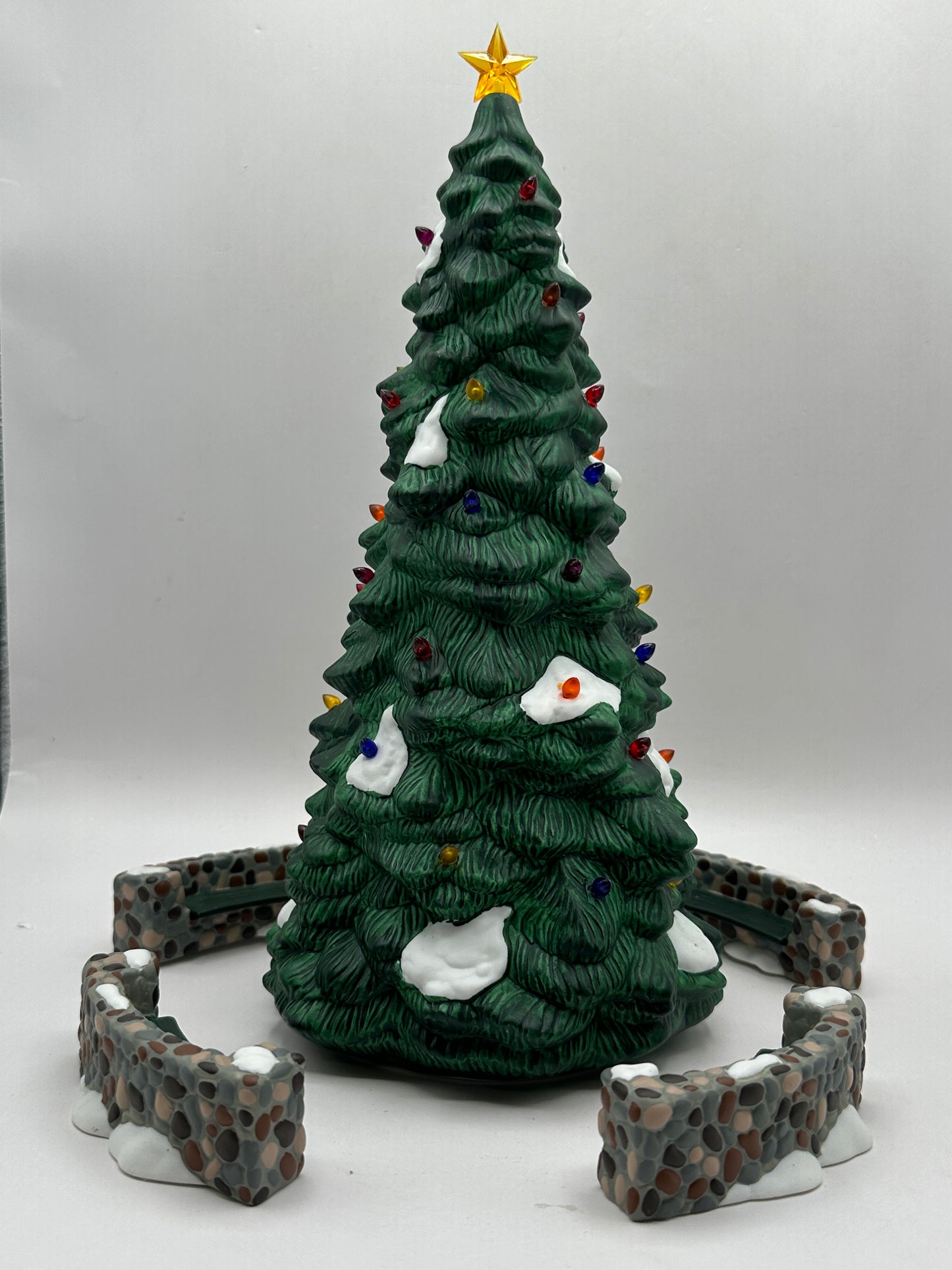 Department 56 - Town Tree - Christmas in the City