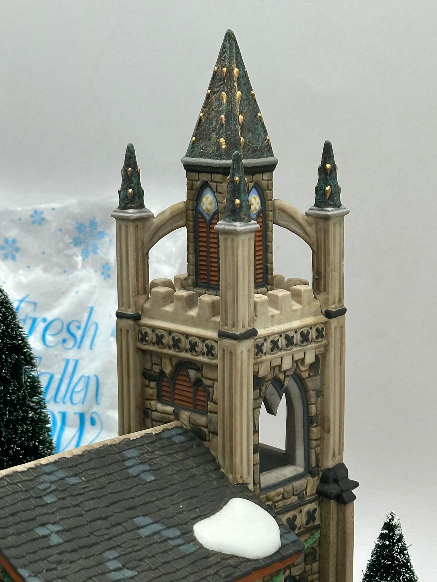 Department 56 - Somerset Valley Church - Dickens' Village