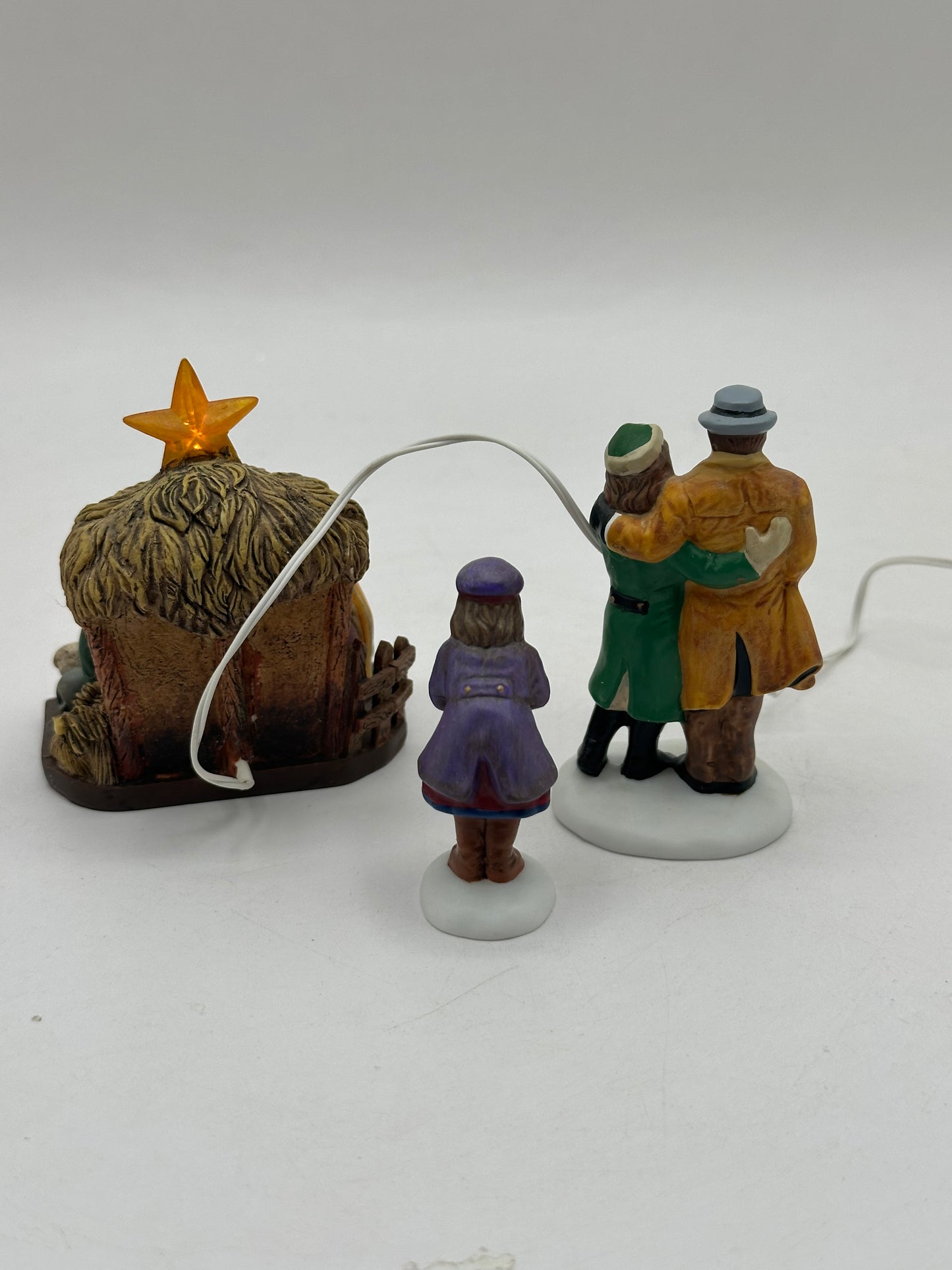 Department 56 - Visiting The Nativity - Christmas in the City