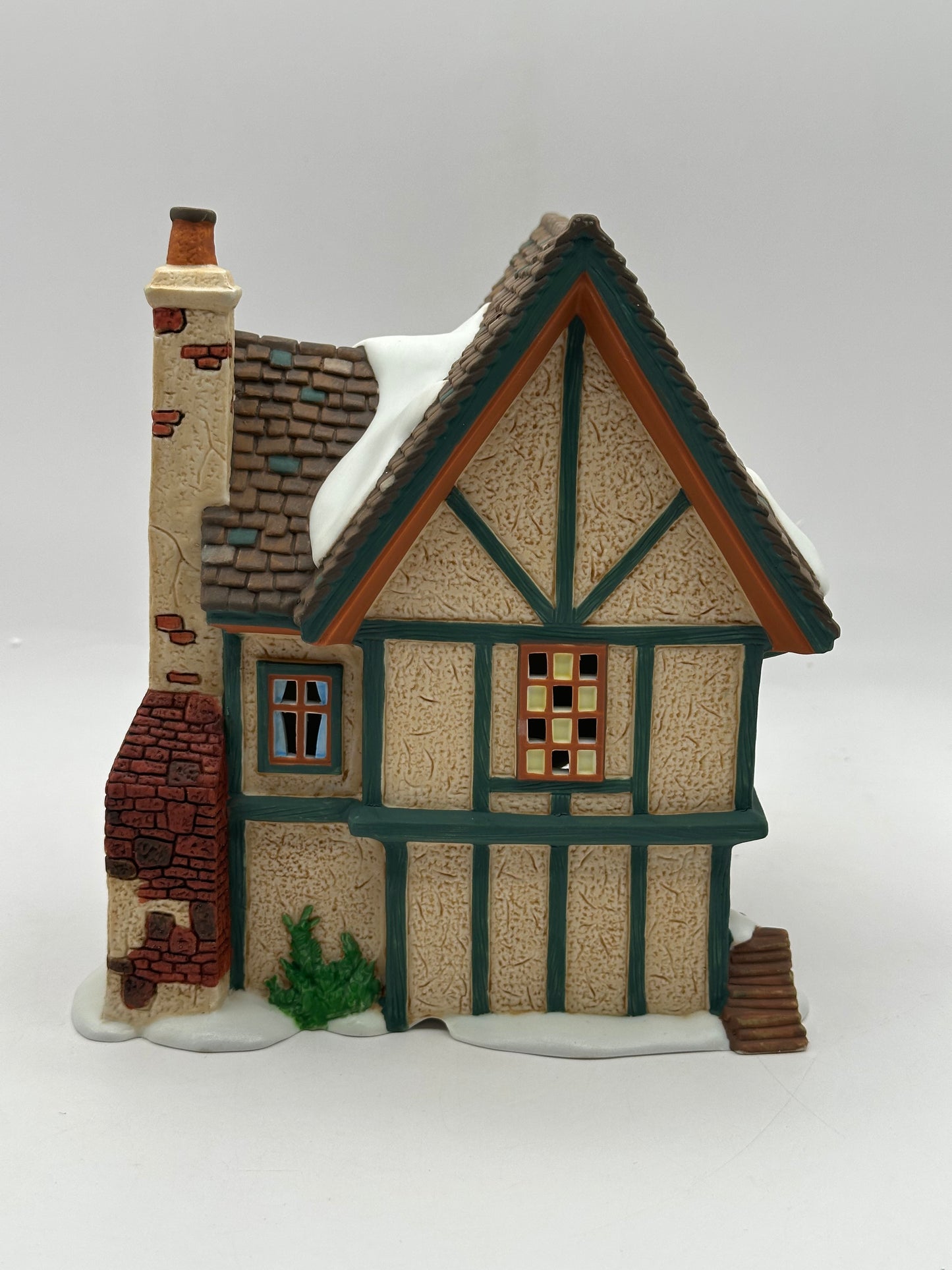 Department 56 - The Spider Box Locks - Dickens’ Village