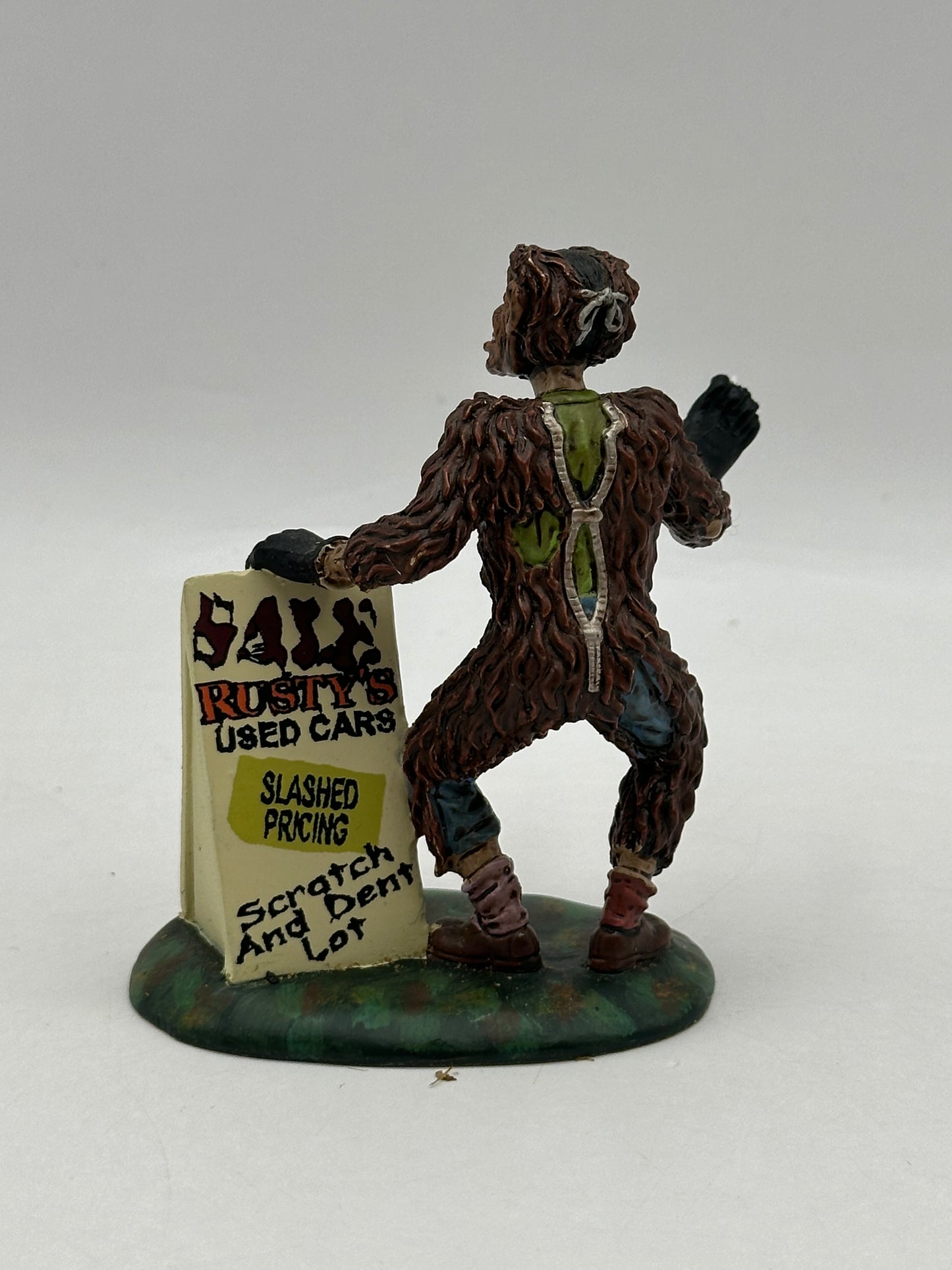 Department 56 - Rusty Scares Up A Deal - Snow Village Halloween