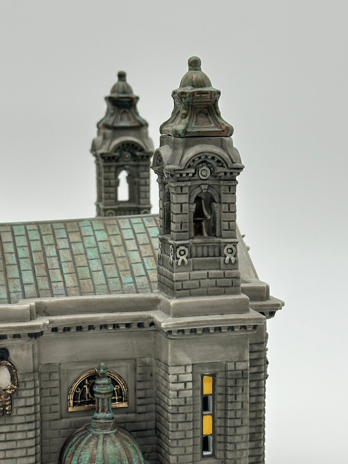 Department 56 - Cathedral of Saint Paul (Patina Dome Edition) - Christmas in the City