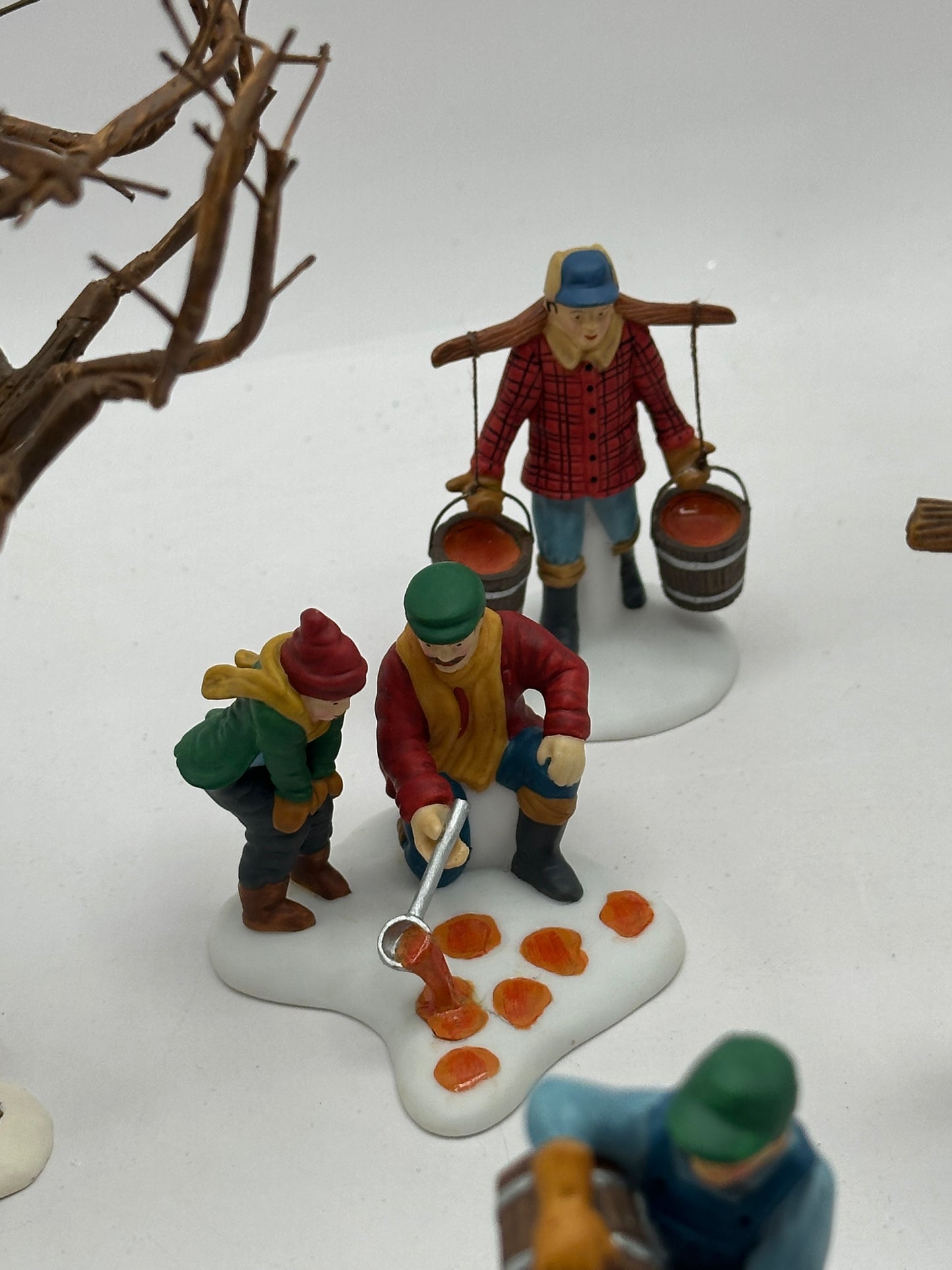 Dept 56 New England Village Tapping The Maples
