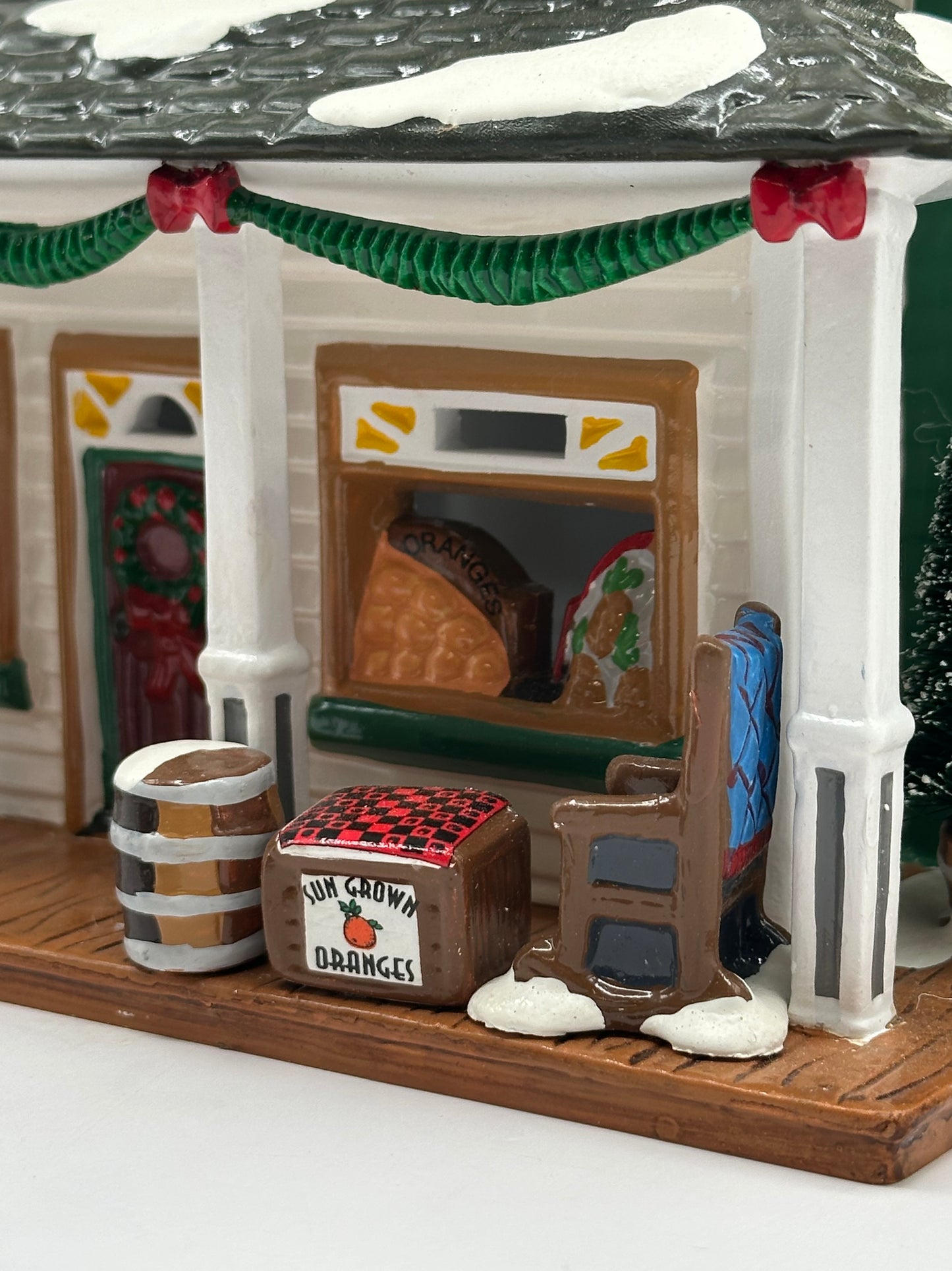 Department 56 - Gracie's Dry Goods & General Store - Original Snow Village