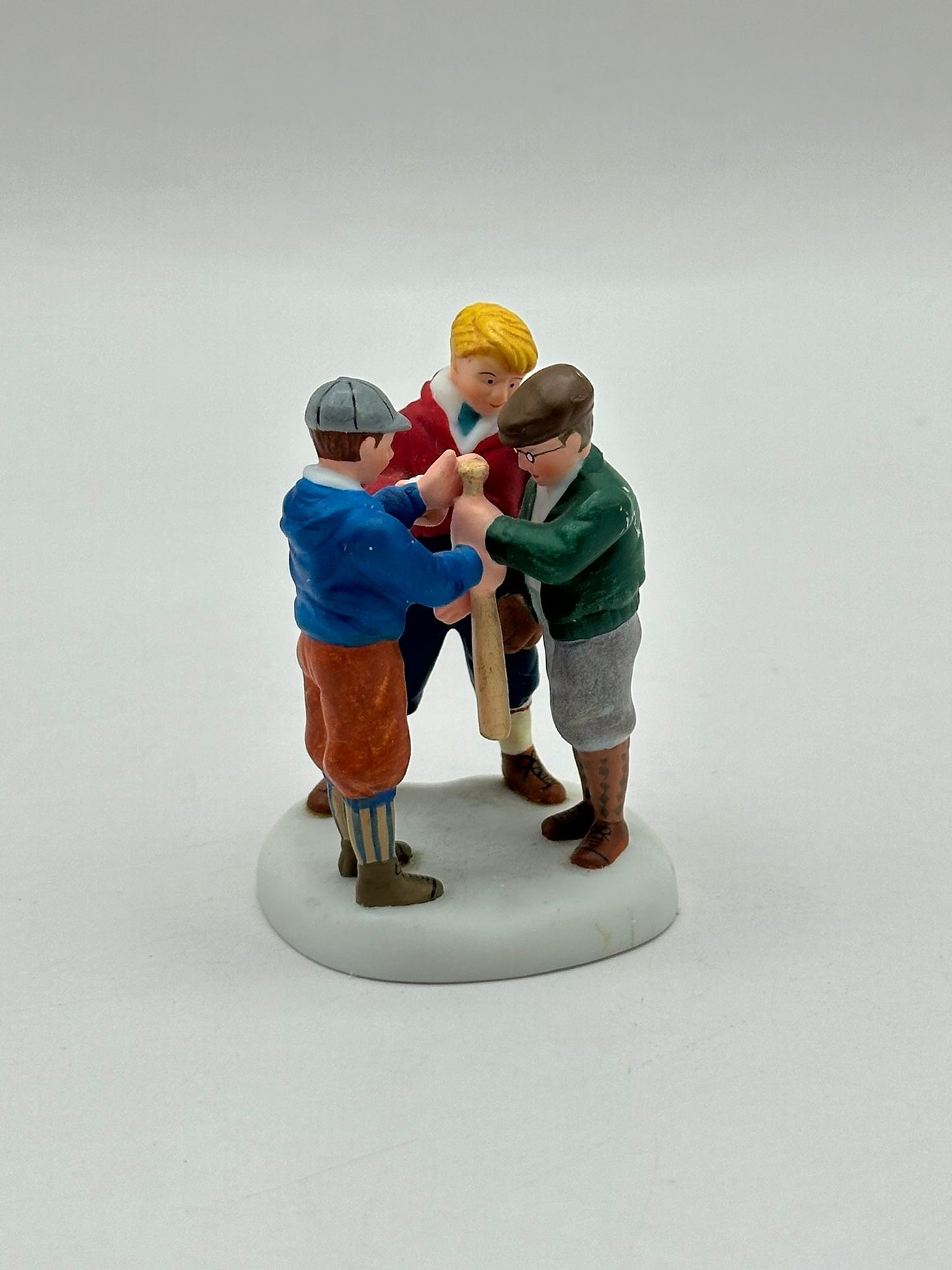 Department 56 - Choosing Rights - Christmas in the City