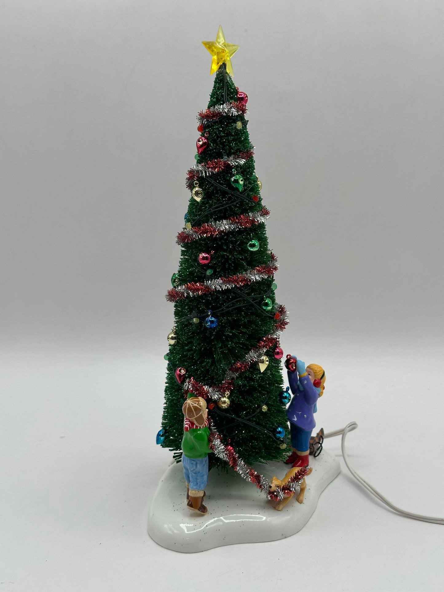 Department 56 - Main Street Christmas Tree - Original Snow Village
