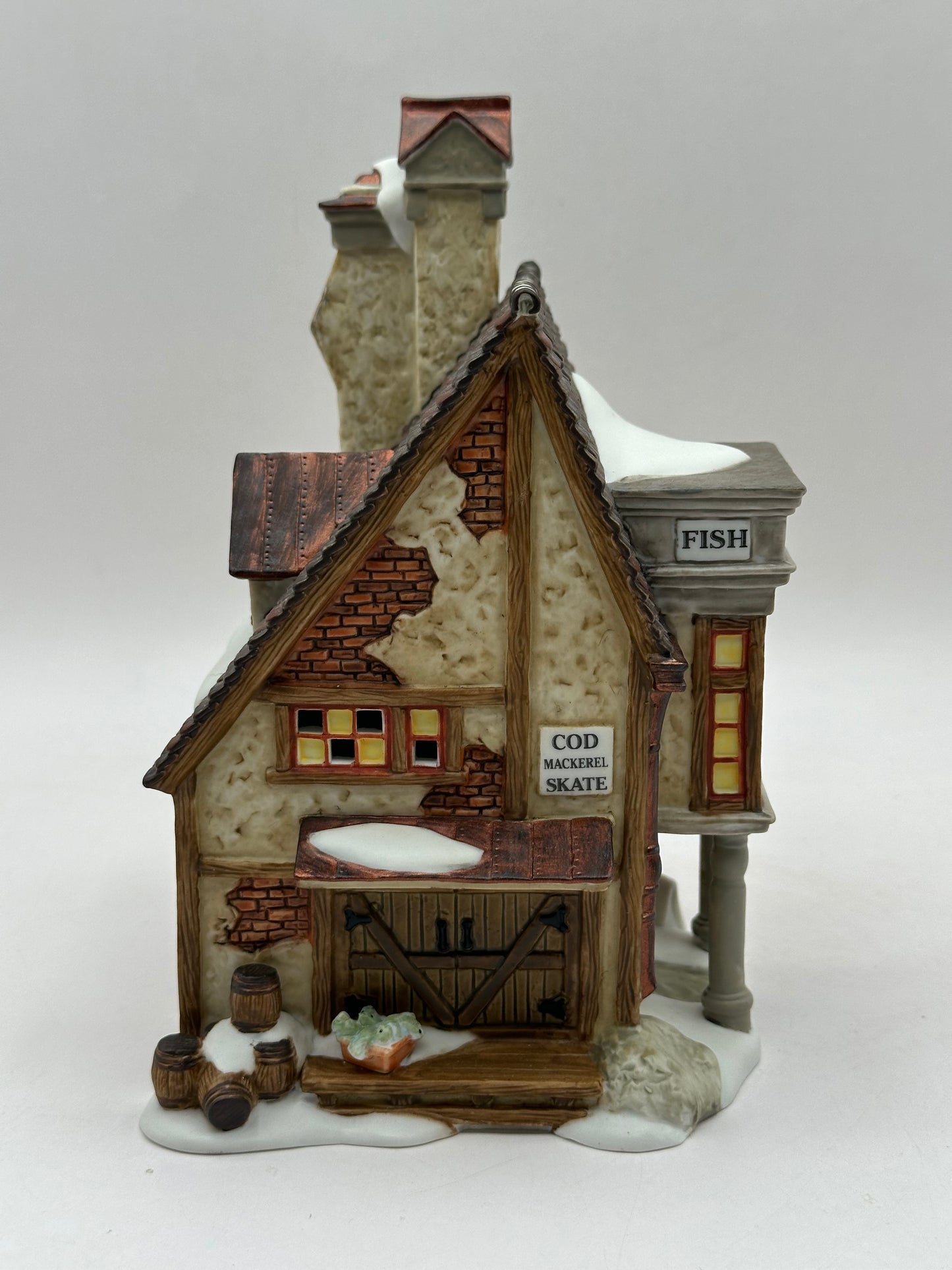 Department 56 - Splendid Cod Fish n' Chips - Dickens' Village