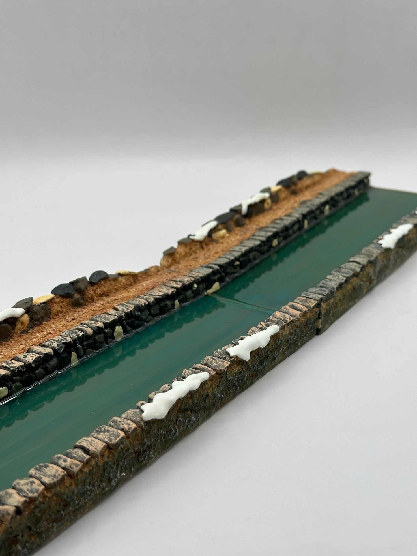 Department 56 - Abington Canal - Dickens' Village