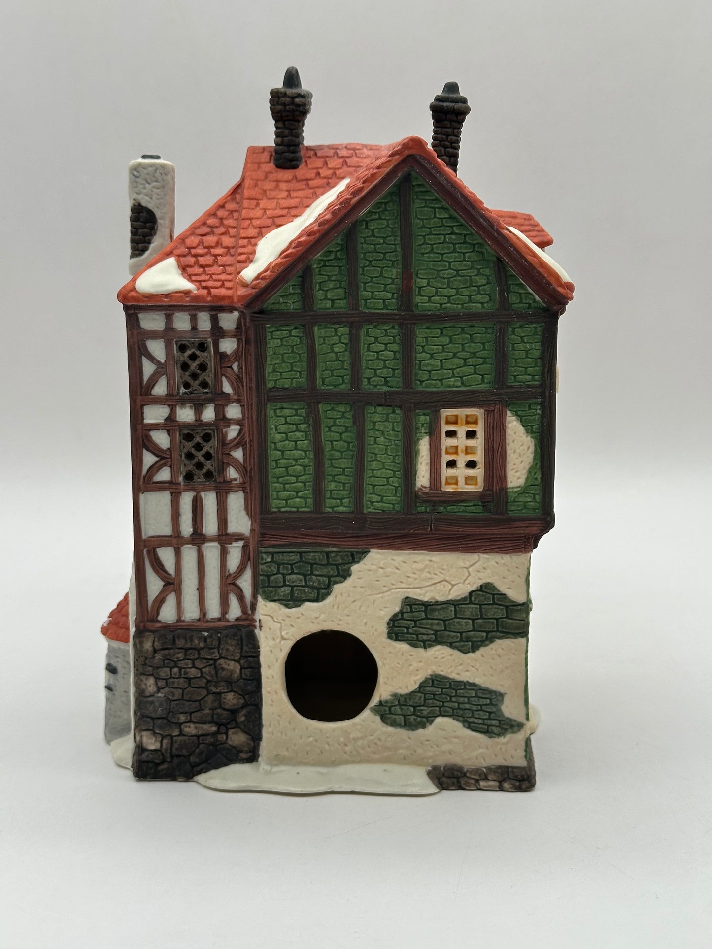 Department 56 - C. Fletcher Public House - Dickens' Village