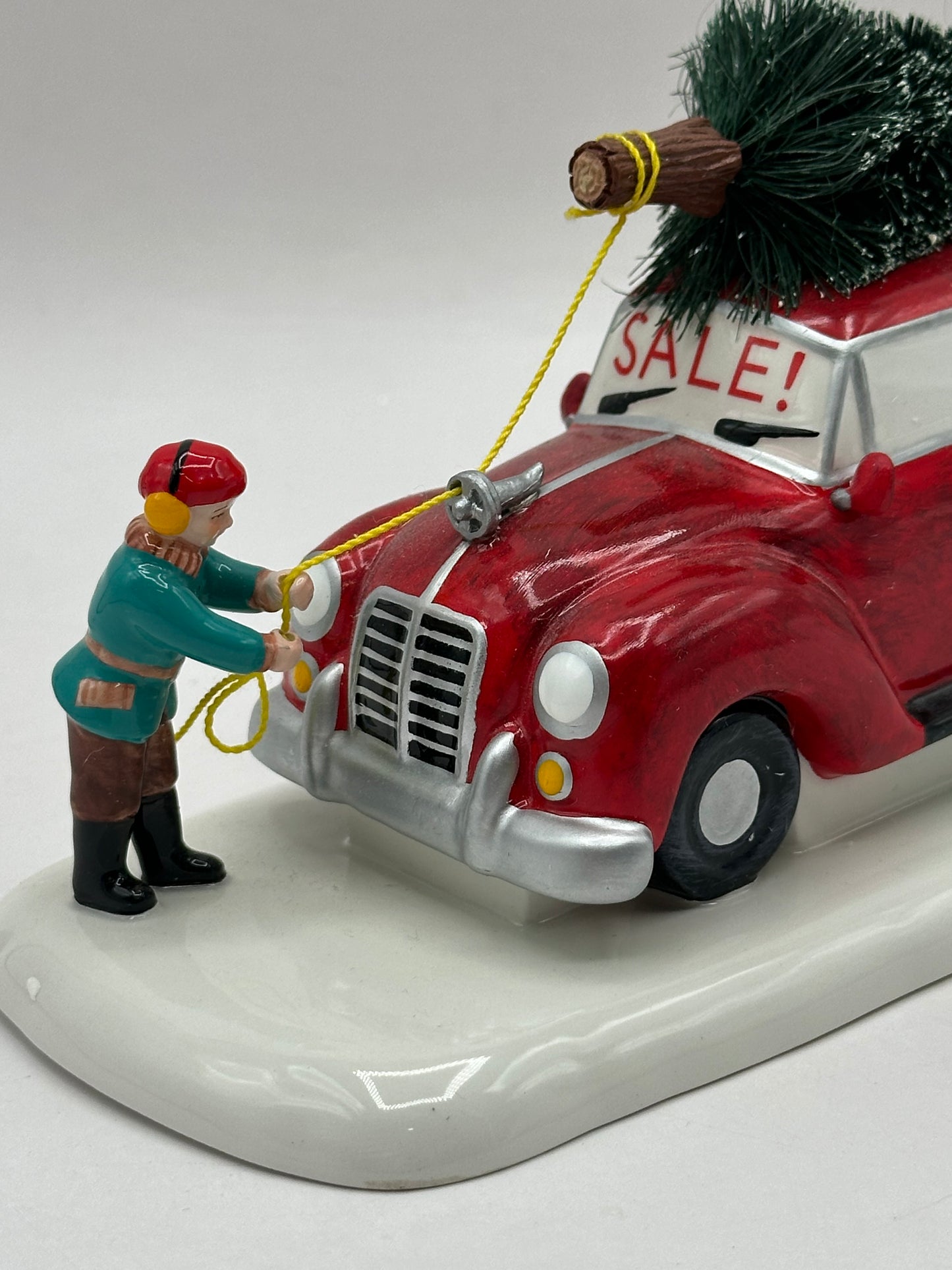 Department 56 - Christmas is Coming - Original Snow Village