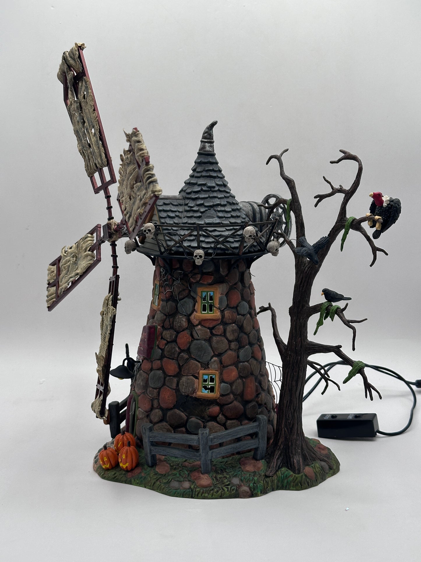 Department 56 - Haunted Windmill - Snow Village Halloween