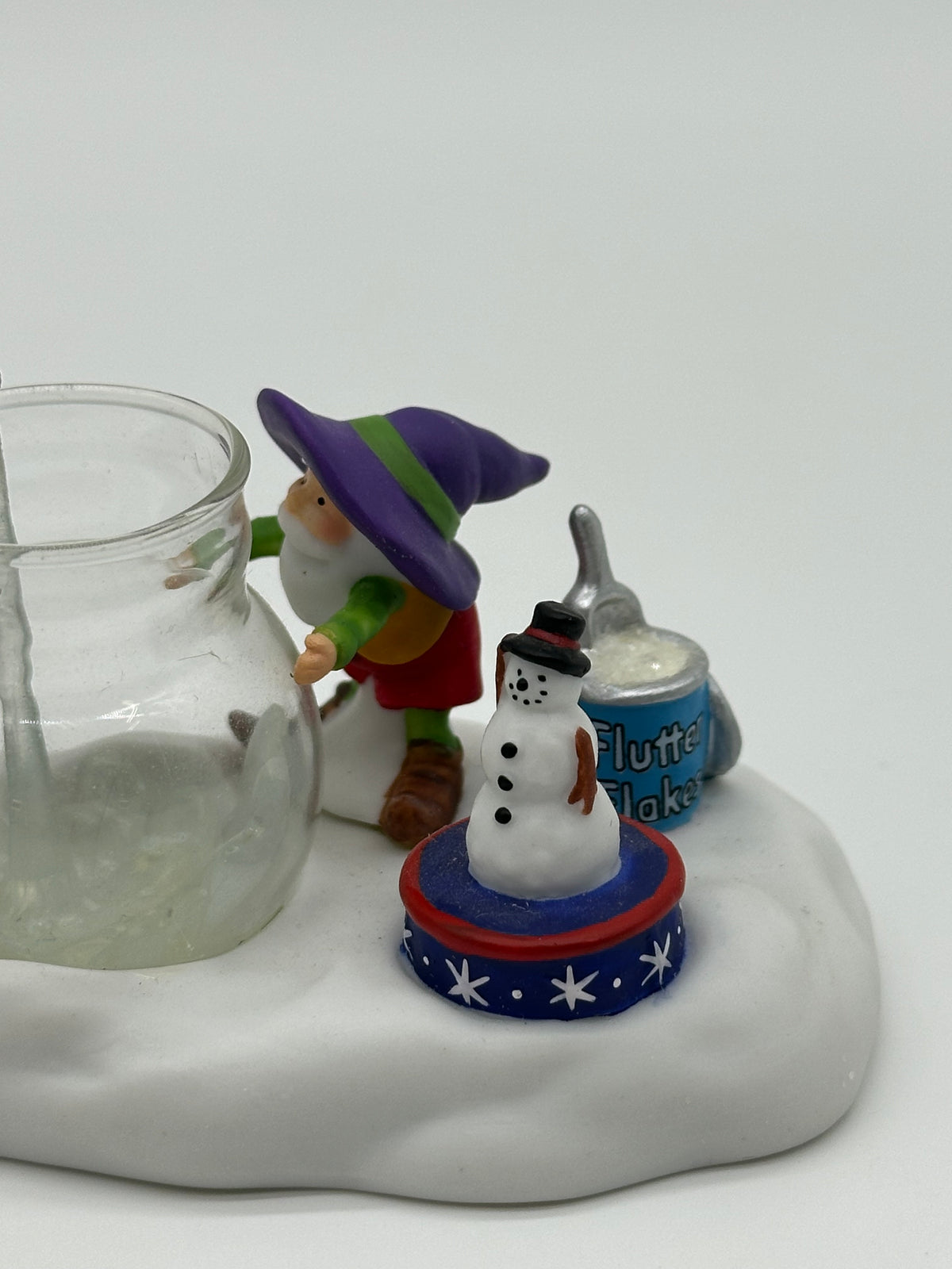 Department 56 -  Fillers & Flakers - North Pole Series