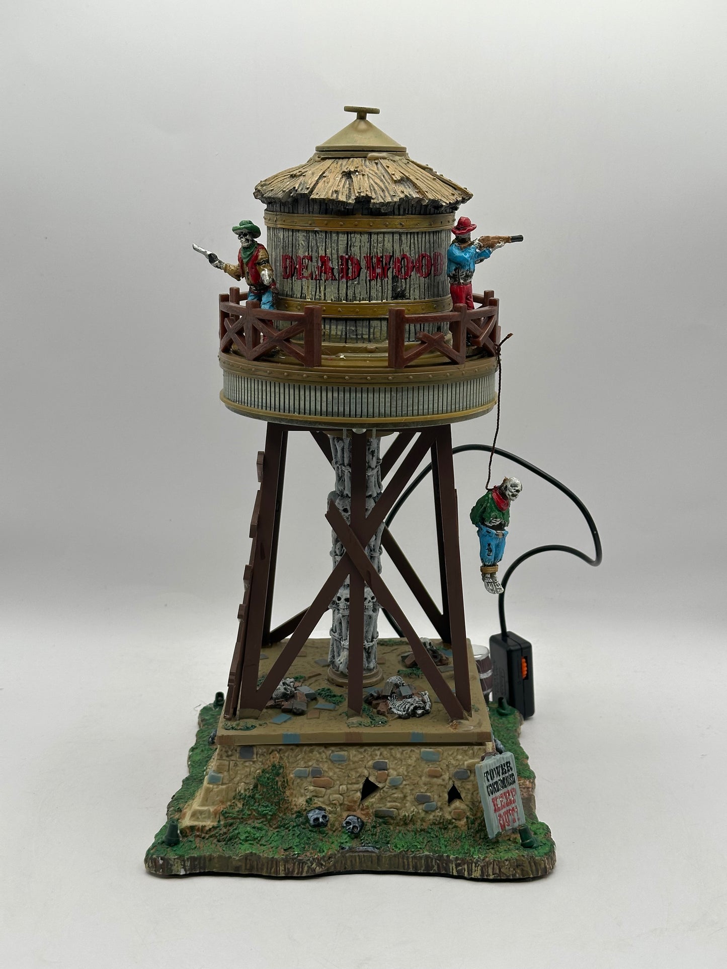 Lemax Spooky Town - Deadwood Water Tower