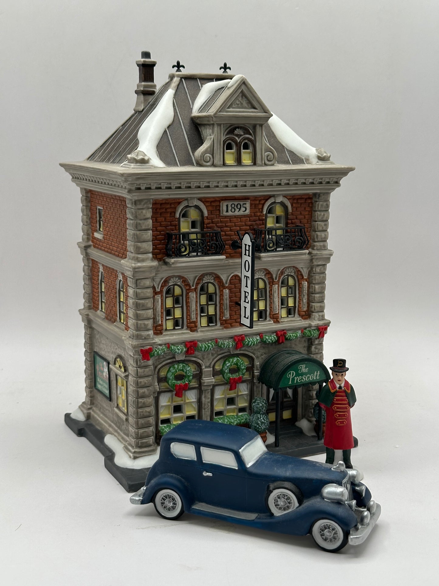 Department 56 - The Prescott Hotel - Christmas in the City