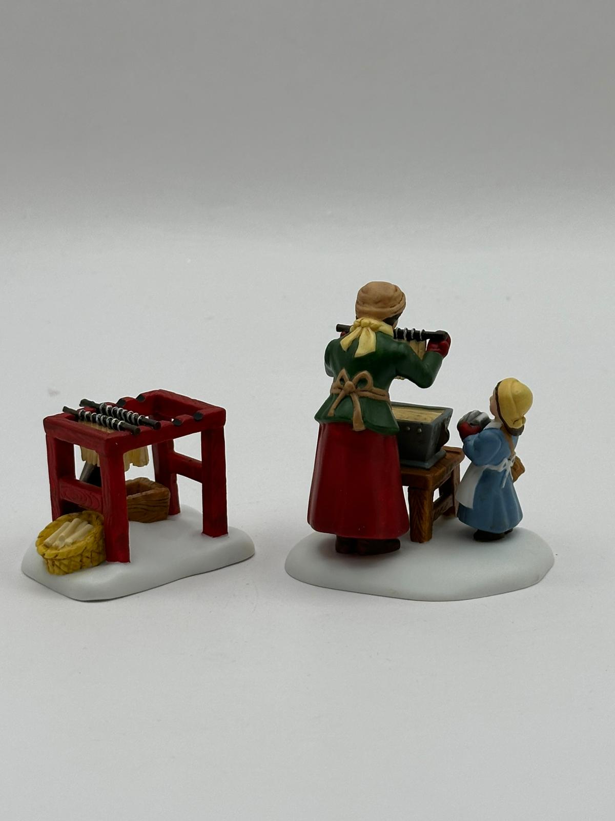 Department 56 - Making The Christmas Candles - New England Village