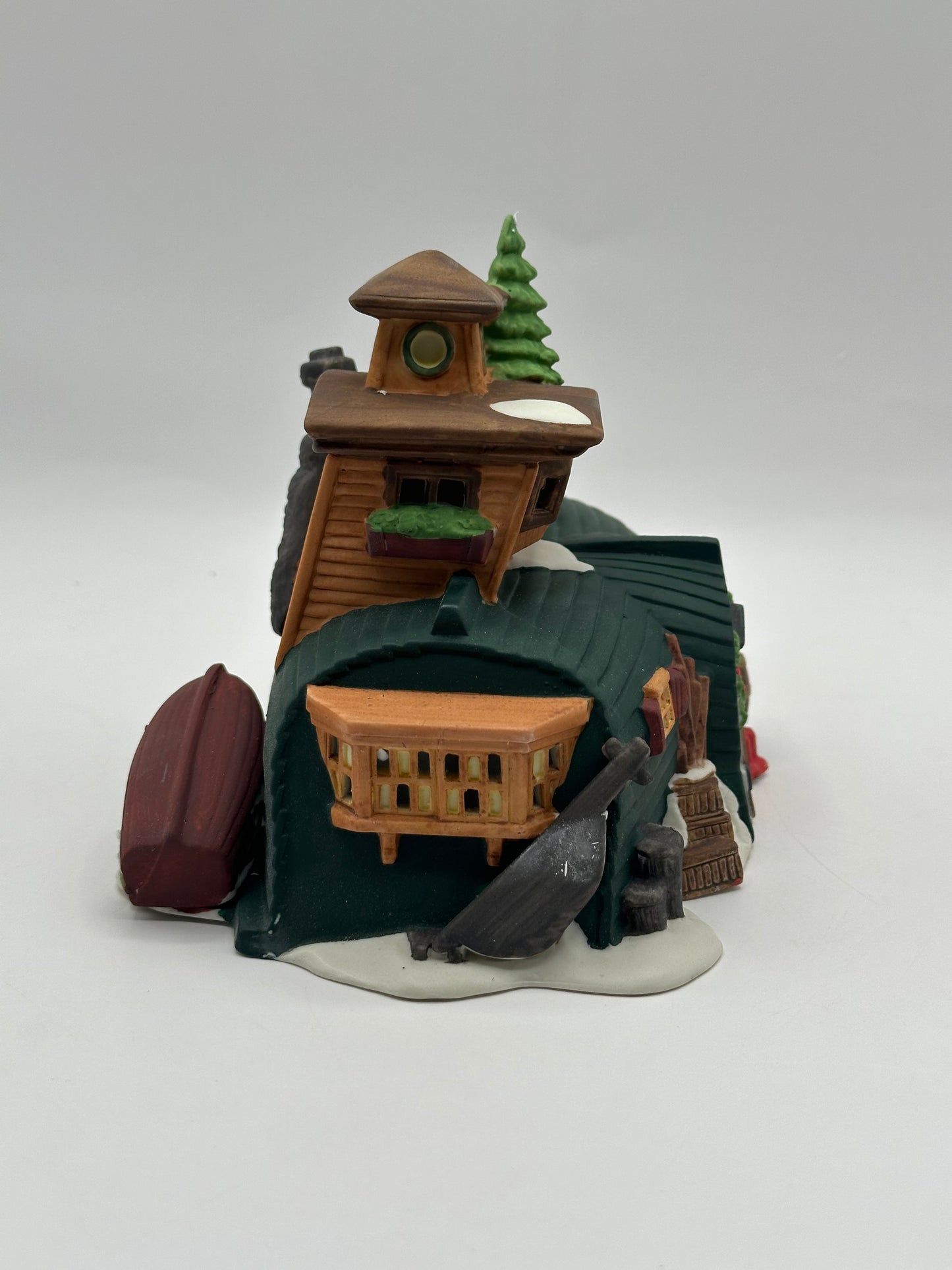 Department 56 - Peggotty’s Seaside Cottage - Dickens’ Village