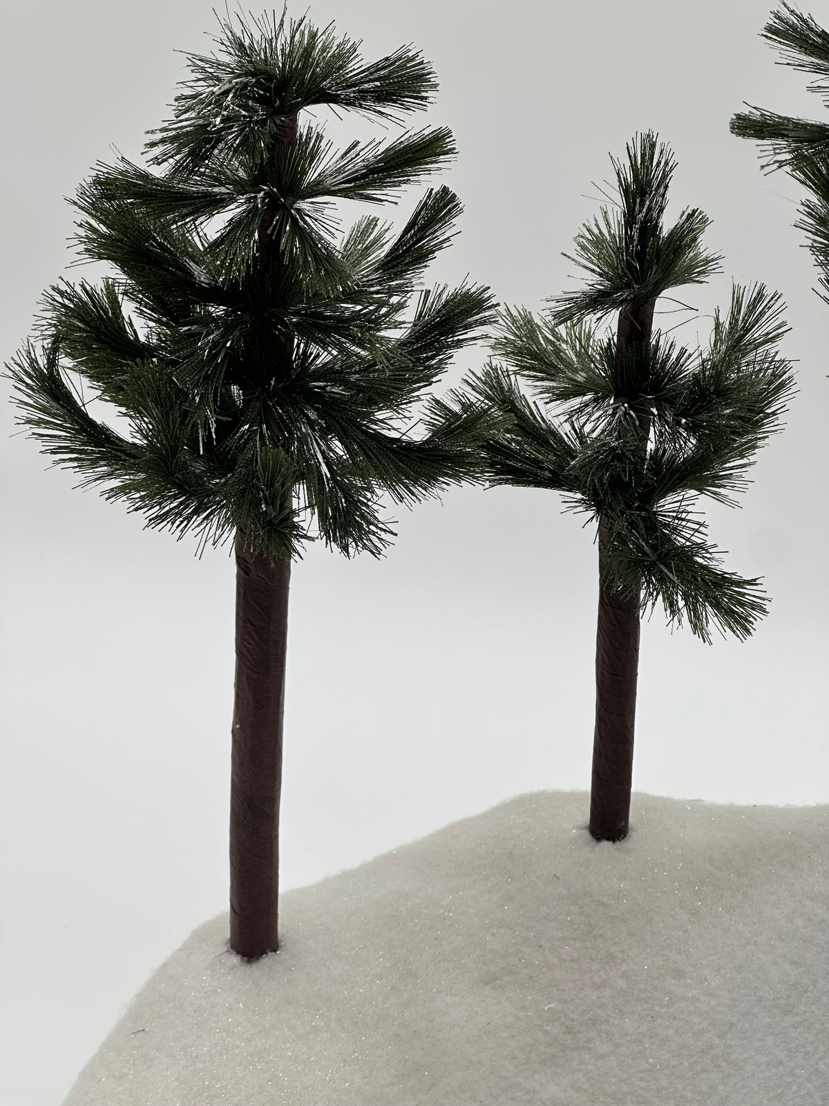 Department 56 - Fiber Optic Woods - Village Accessories