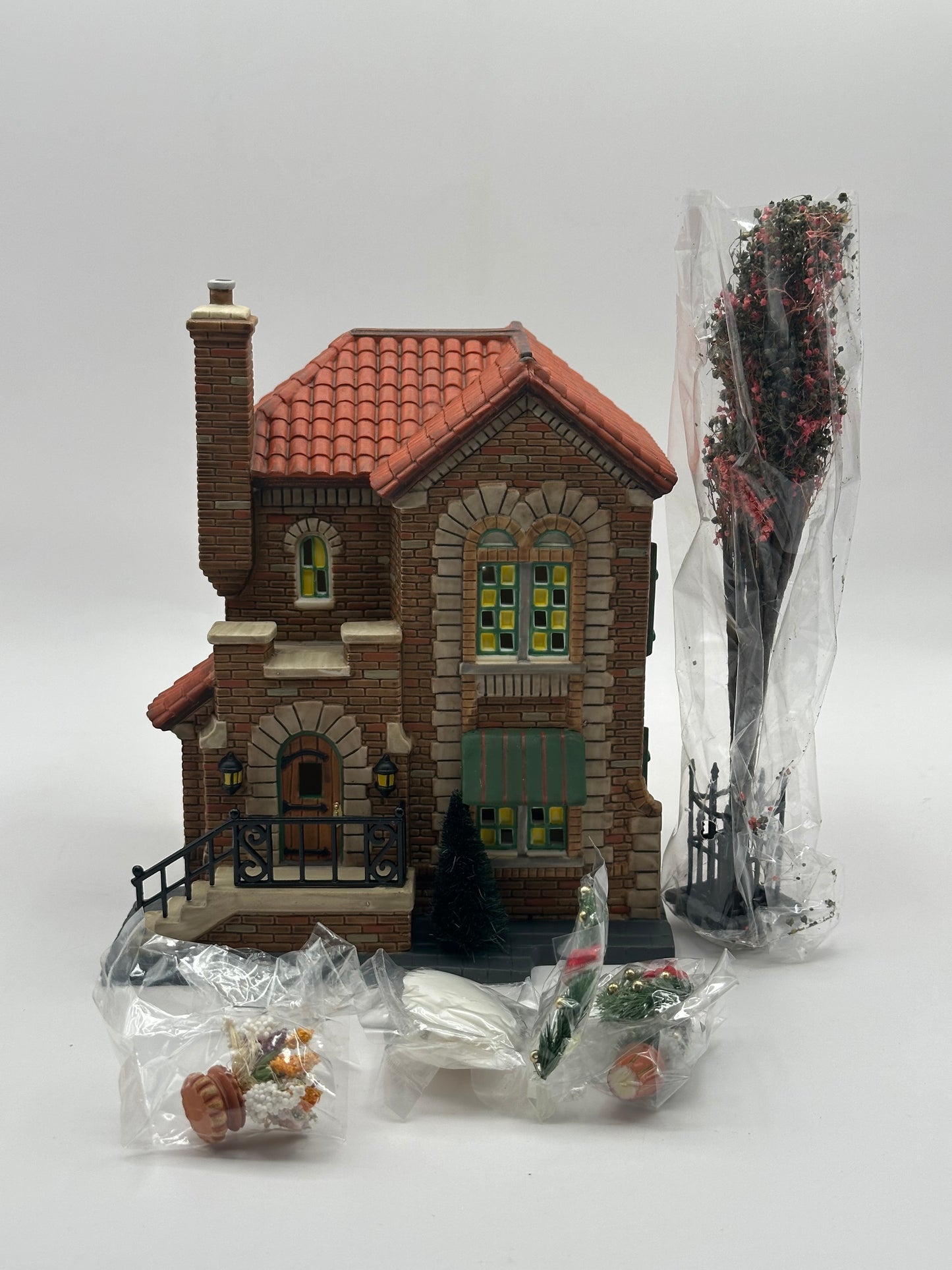 Department 56 – 1234 Four Seasons Parkway – Christmas in the City