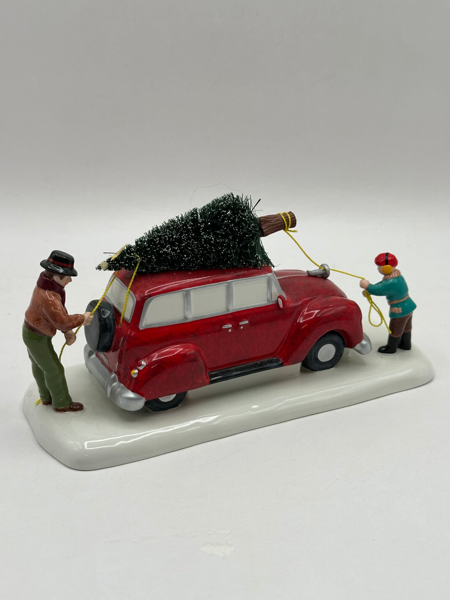 Department 56 - Christmas is Coming - Original Snow Village