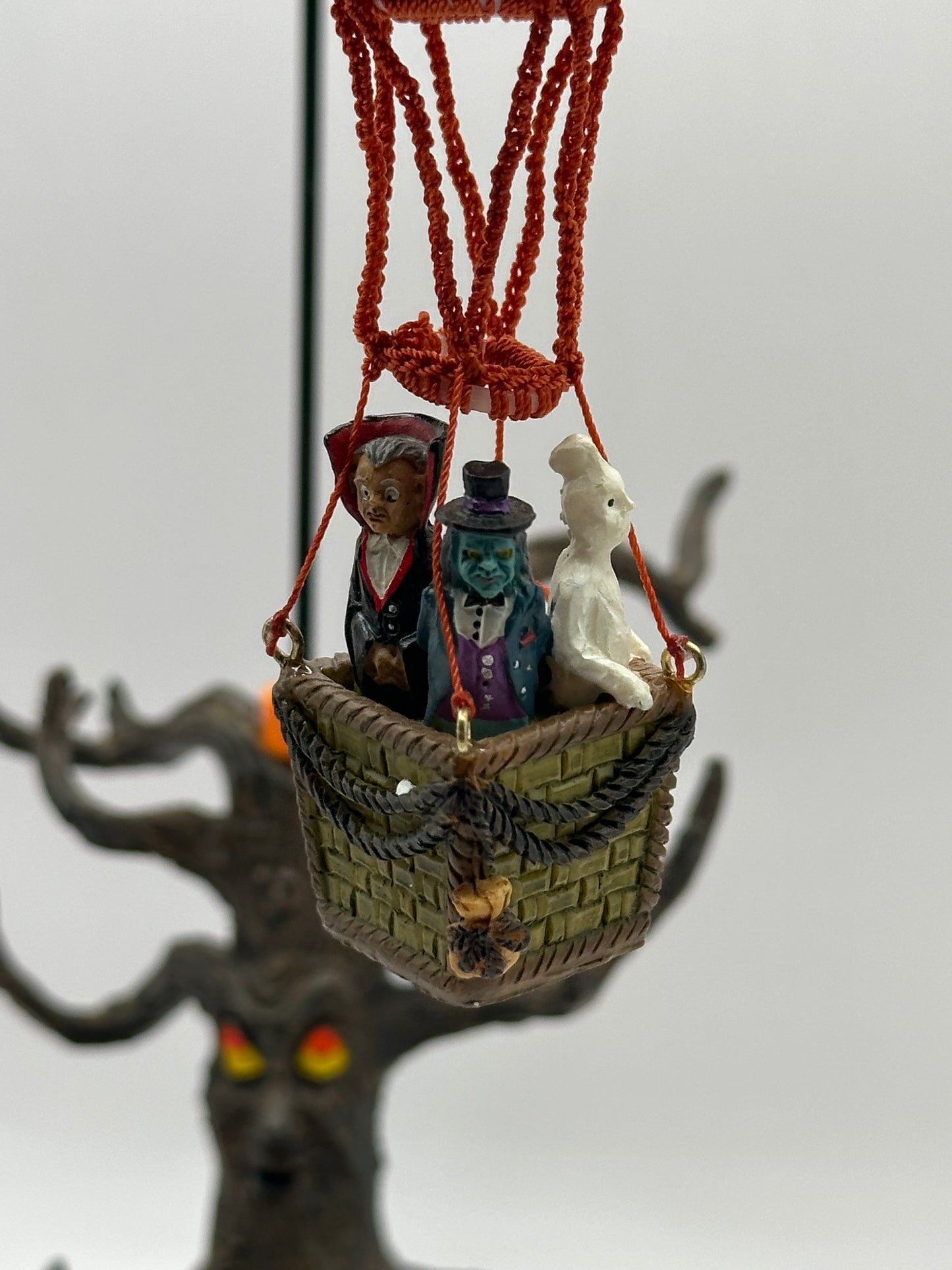 Lemax Spooky Town - My Boo!-Tiful Balloon