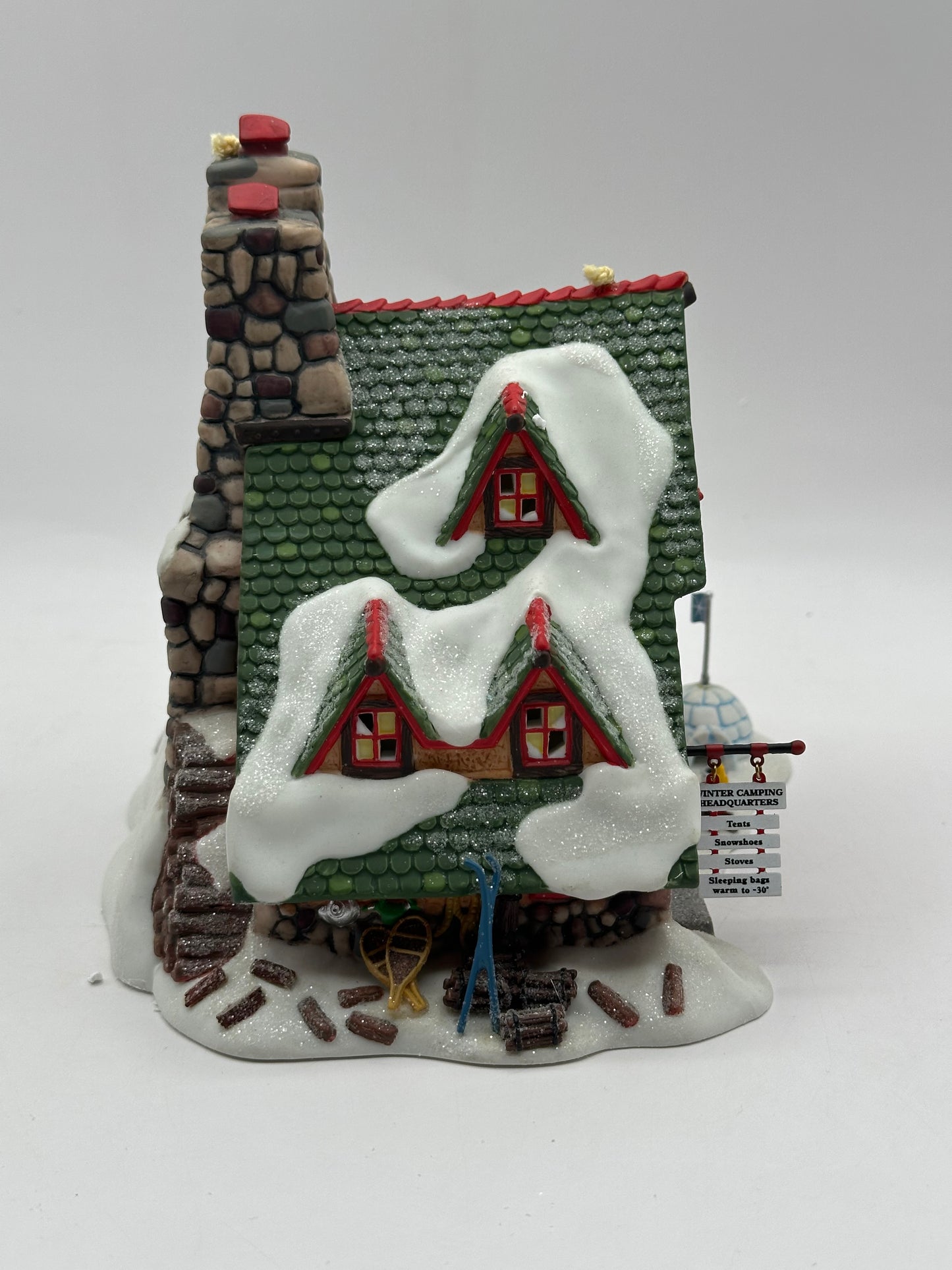 Department 56 - Frosty Pines Outfitters - North Pole Series