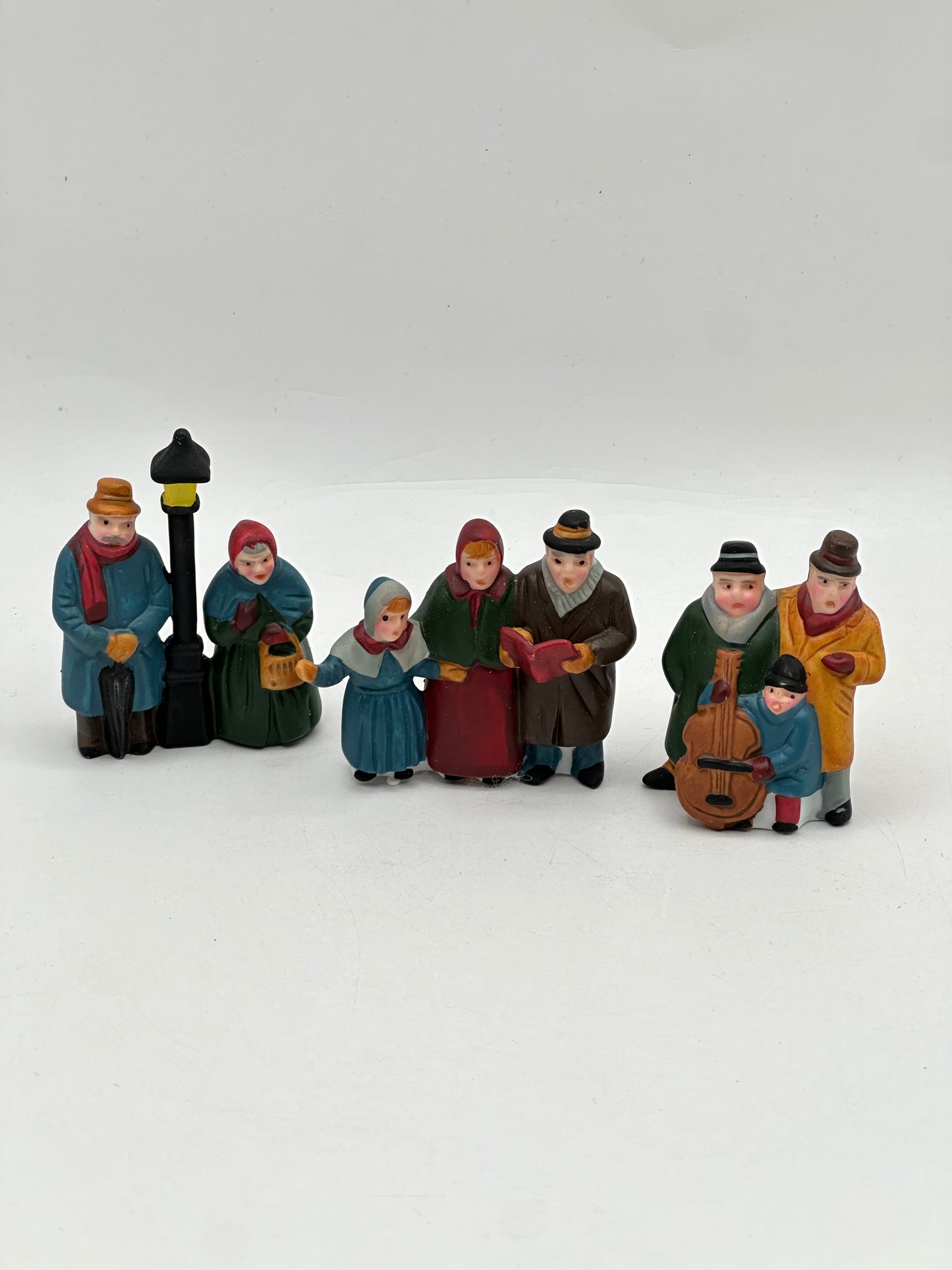 Department 56 - Carolers - Dickens’ Village