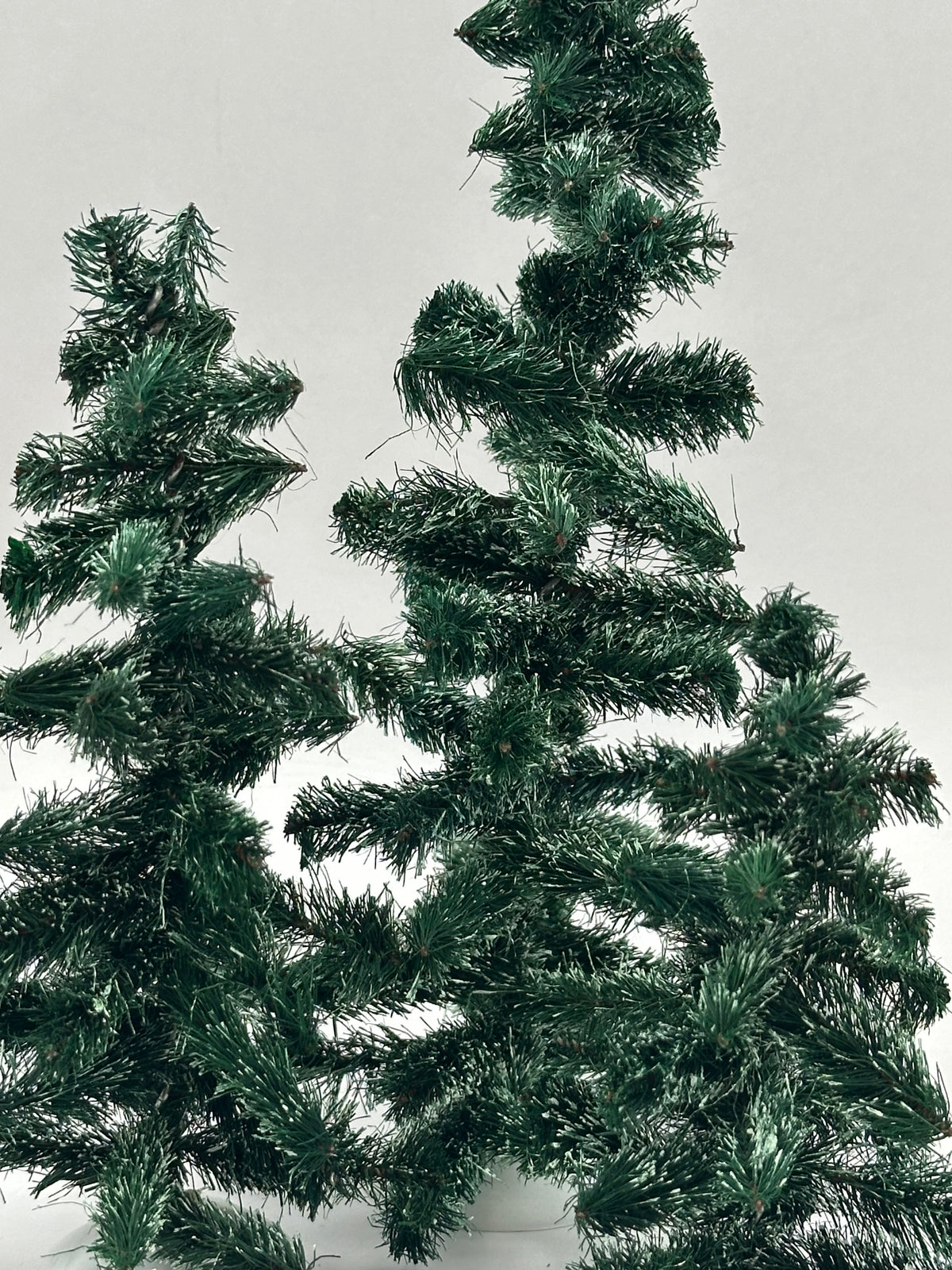 Department 56 - Scotch Pines - Village Accessories