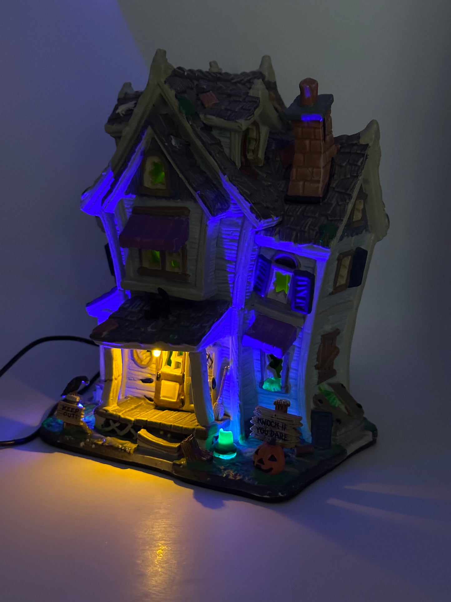 Lemax Spooky Town - Goosebumps Manor