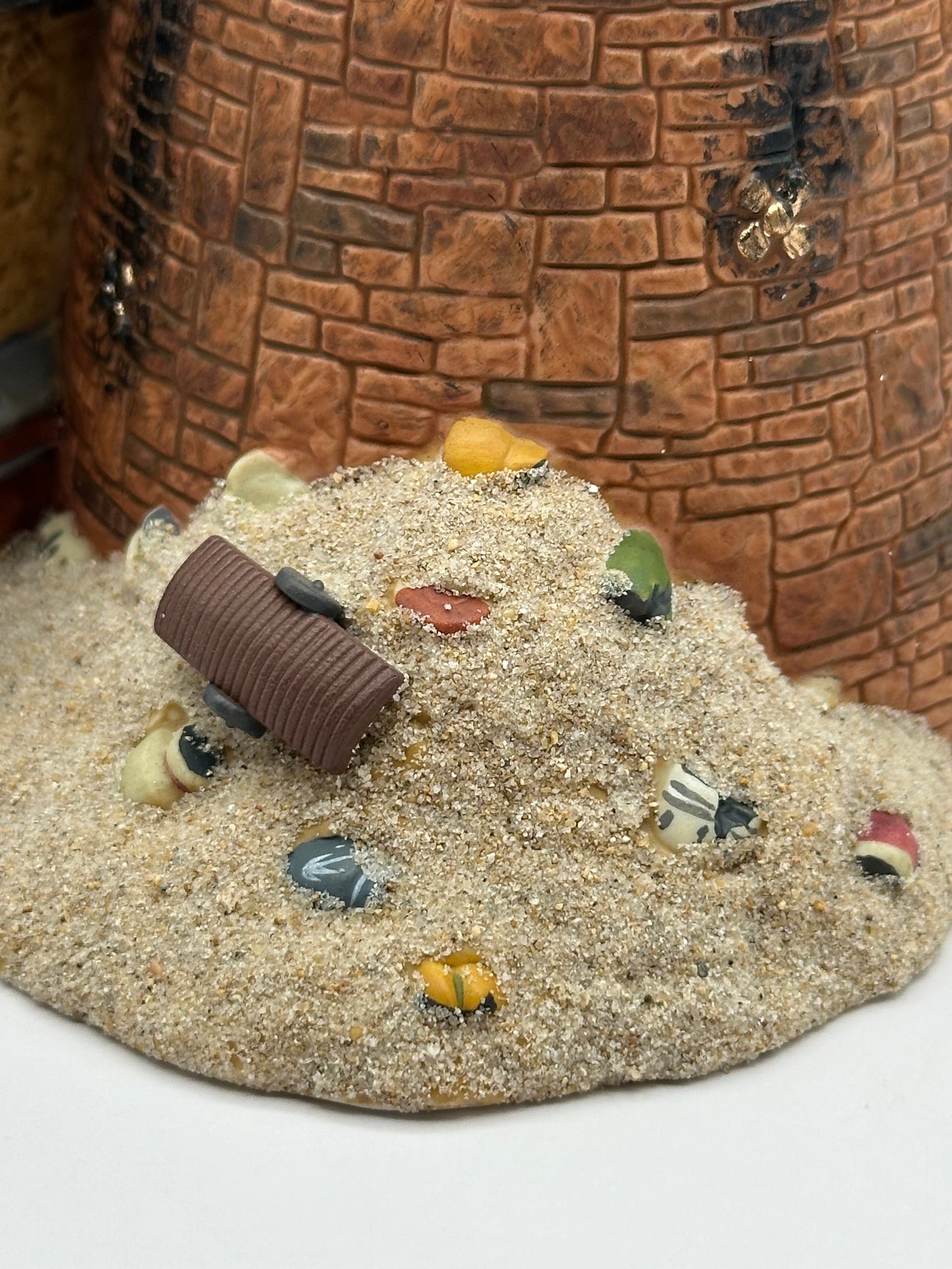 Department 56 - Royal Staffordshire Porcelains - Dickens' Village