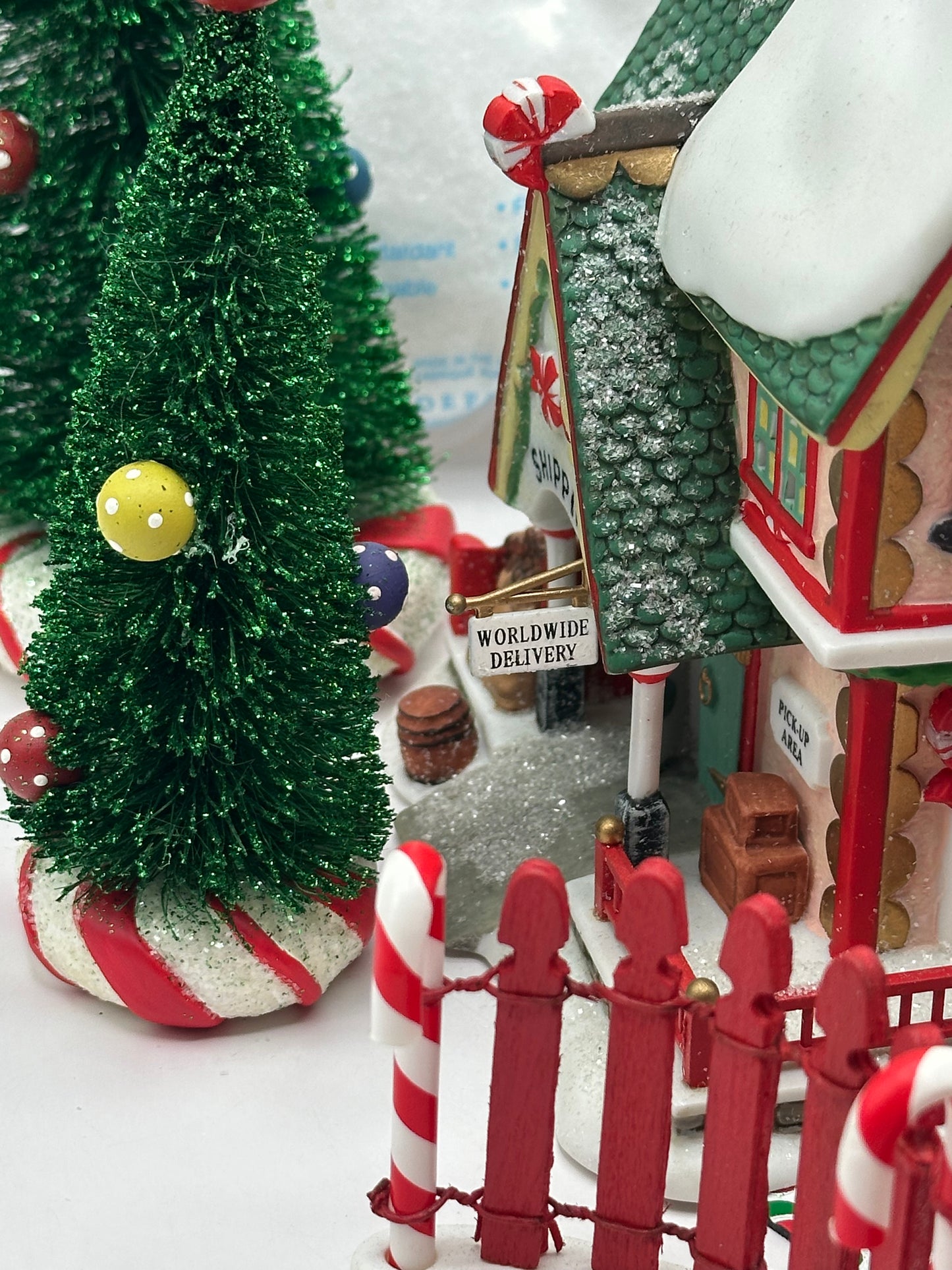 Dept 56 North Pole Sweet Rock Candy Co. Gift Set