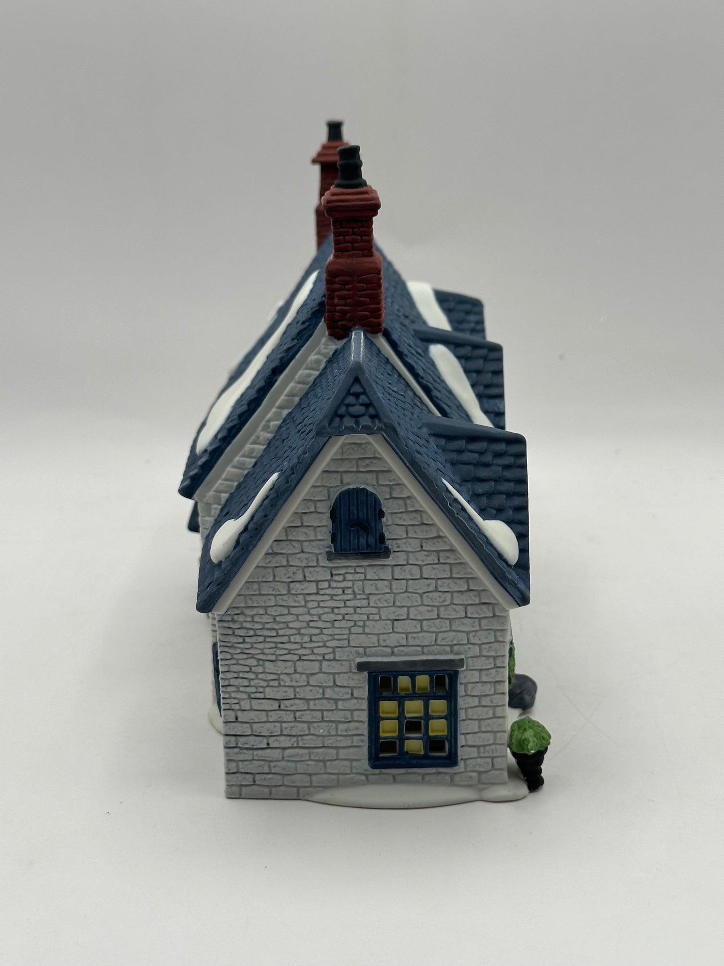 Department 56 - Brownlow House - Dickens’ Village