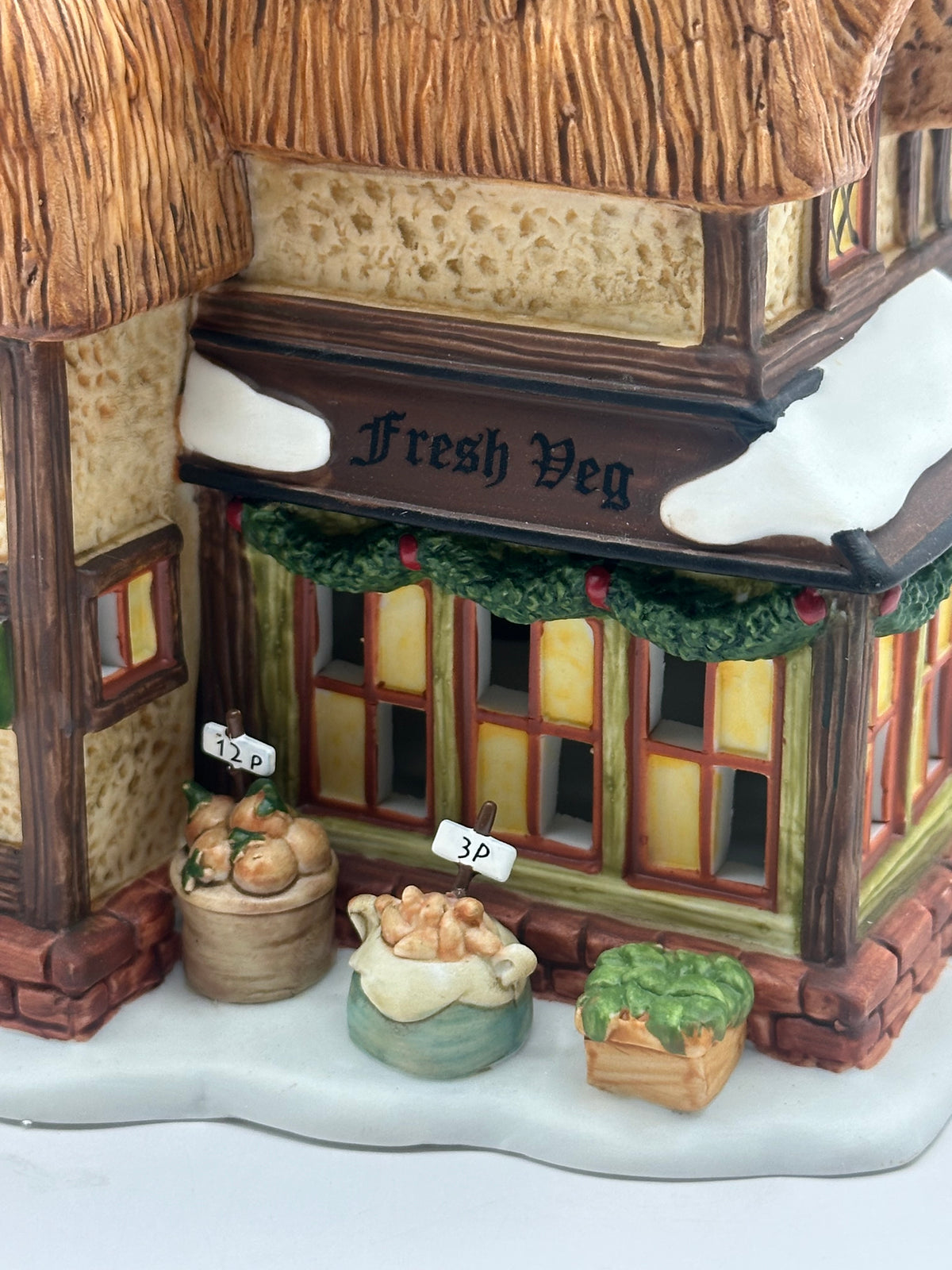 Department 56 - Green Grocer (Anniversary Edition) - Dickens' Village