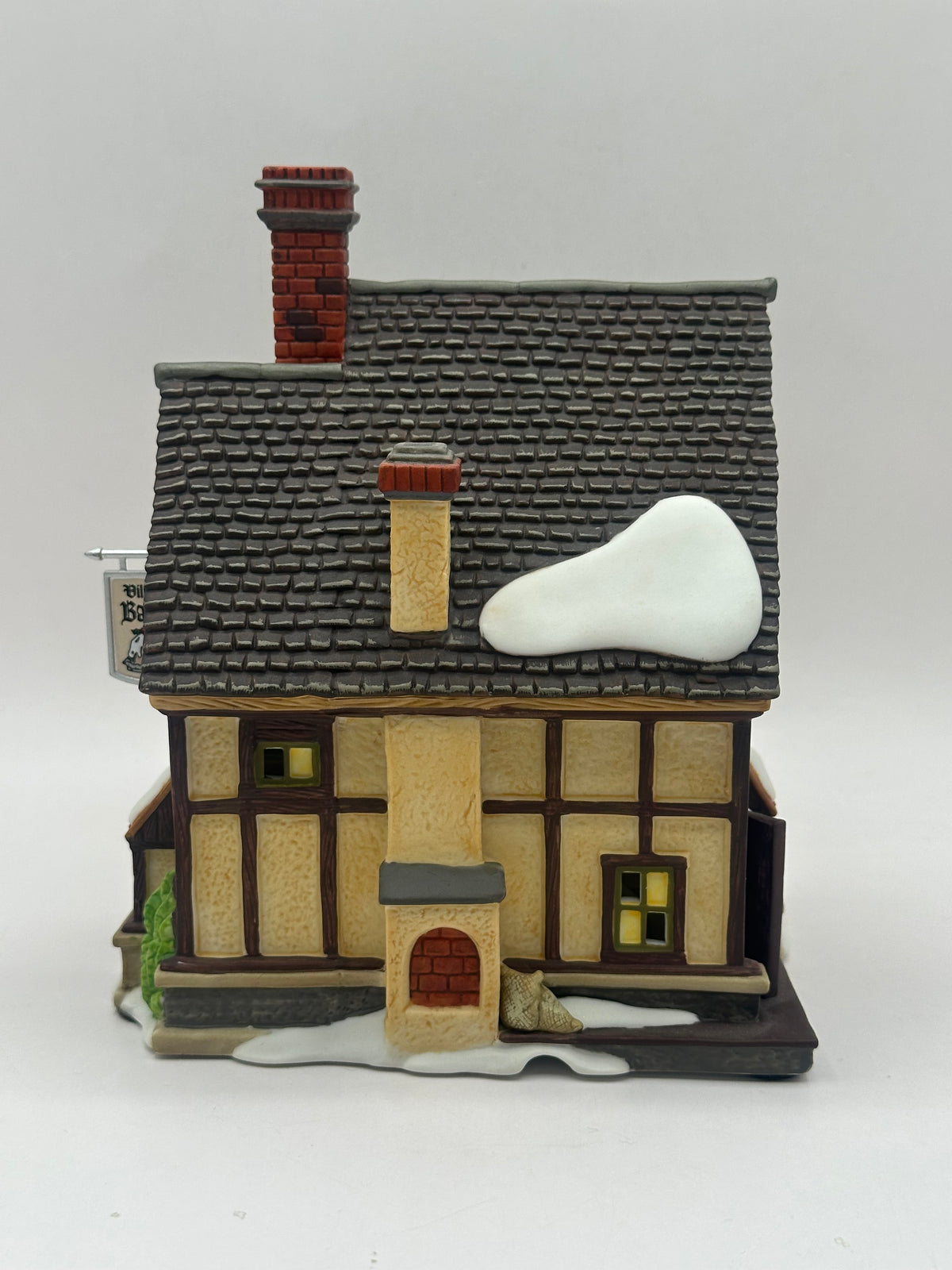 Department 56 - Golden Swan Baker (Anniversary Edition) - Dickens' Village
