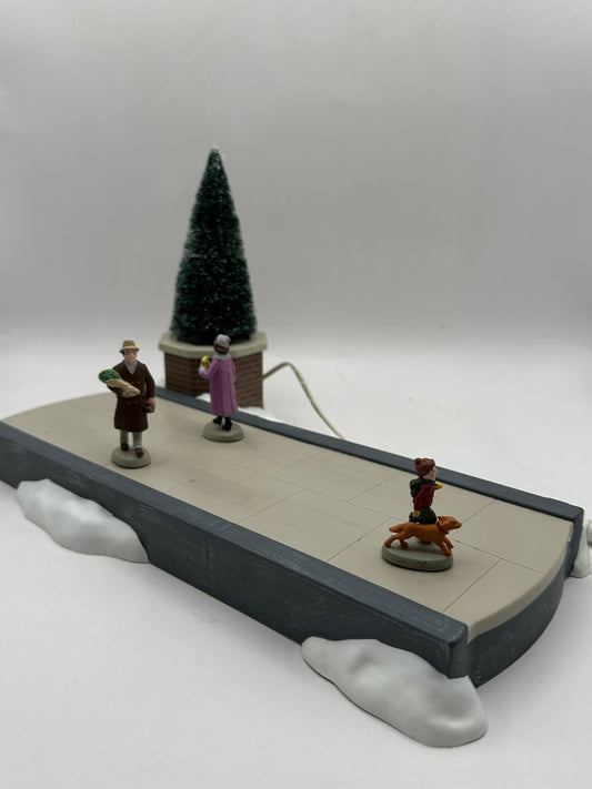 Department 56 - Meeting Smile After Smile - Village Accessories